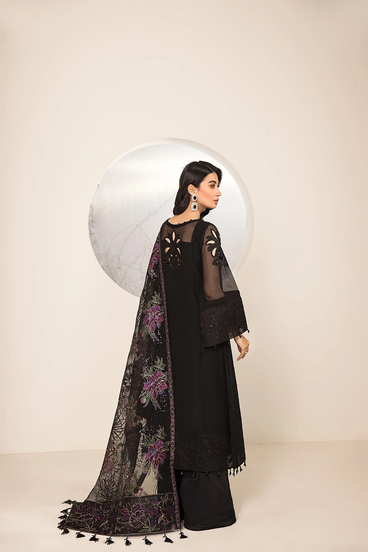 Alizeh Lamhay Festive Formal Collection – Embroidered Chiffon Black - V15D03 - Amera - Image 5