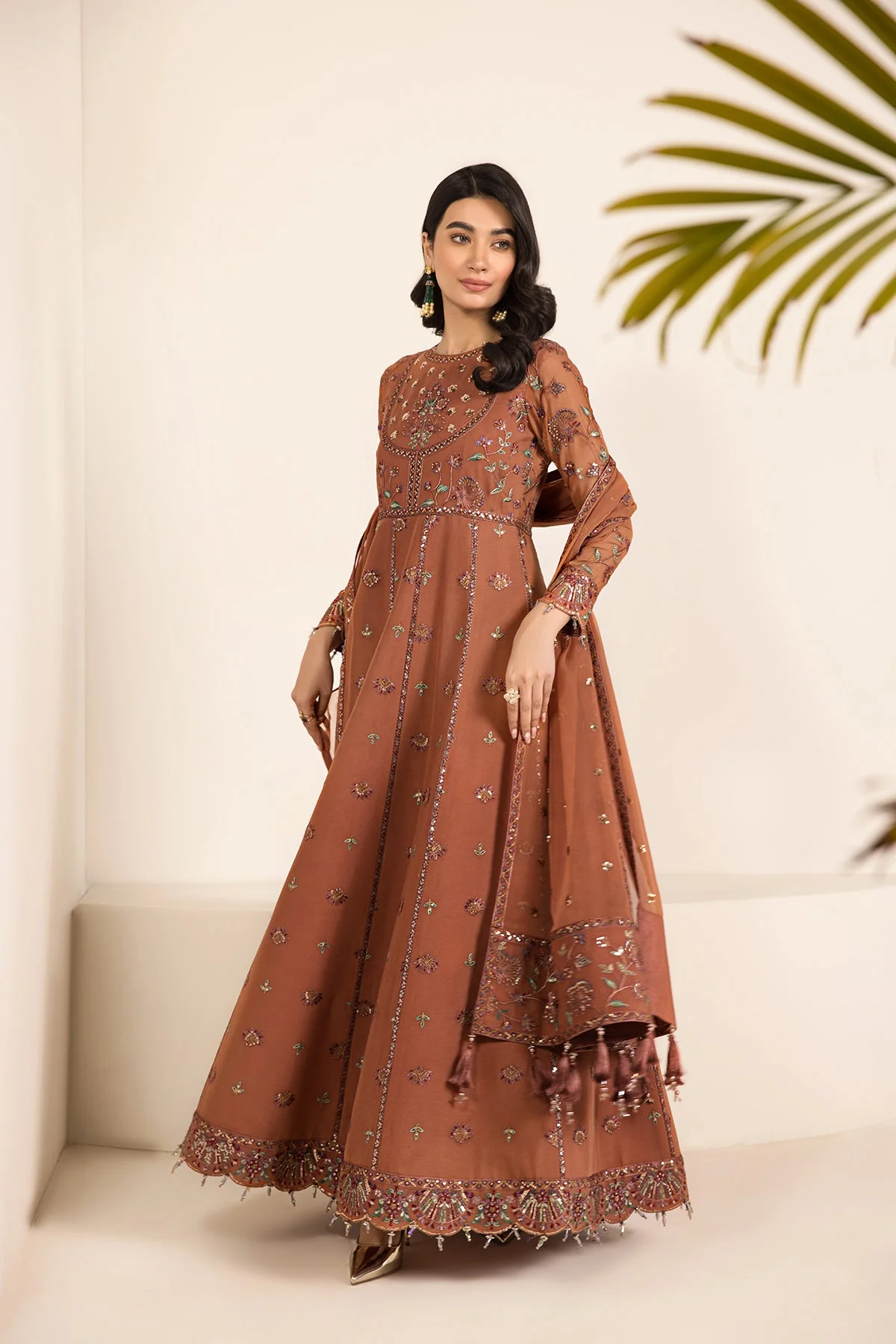 Alizeh Lamhay Festive Formal Collection – Embroidered Chiffon Rust - V15D06 - Arzou - Image 6