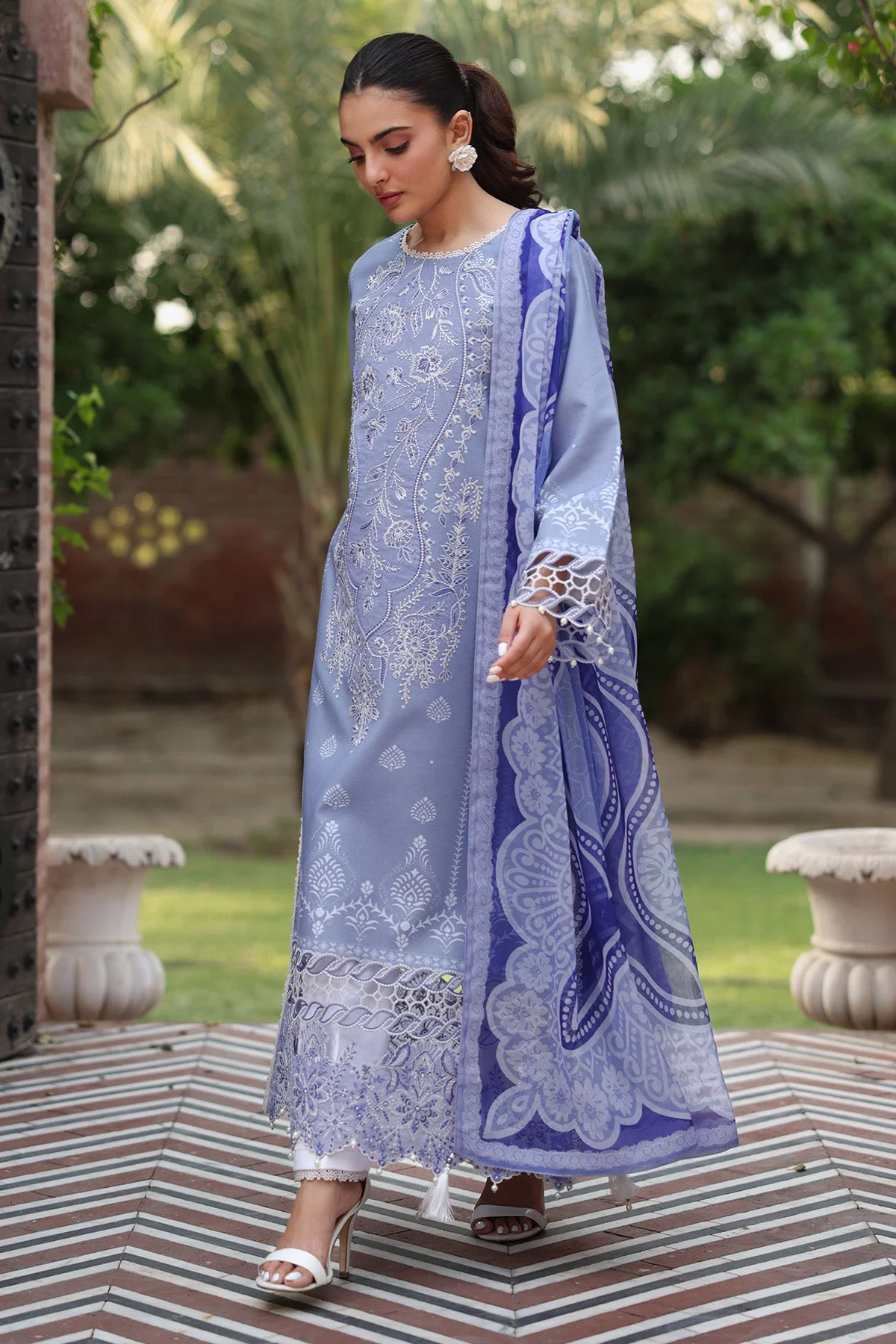 Alizeh Levana Lawn – AF-EPL-7048-AMO - Image 4