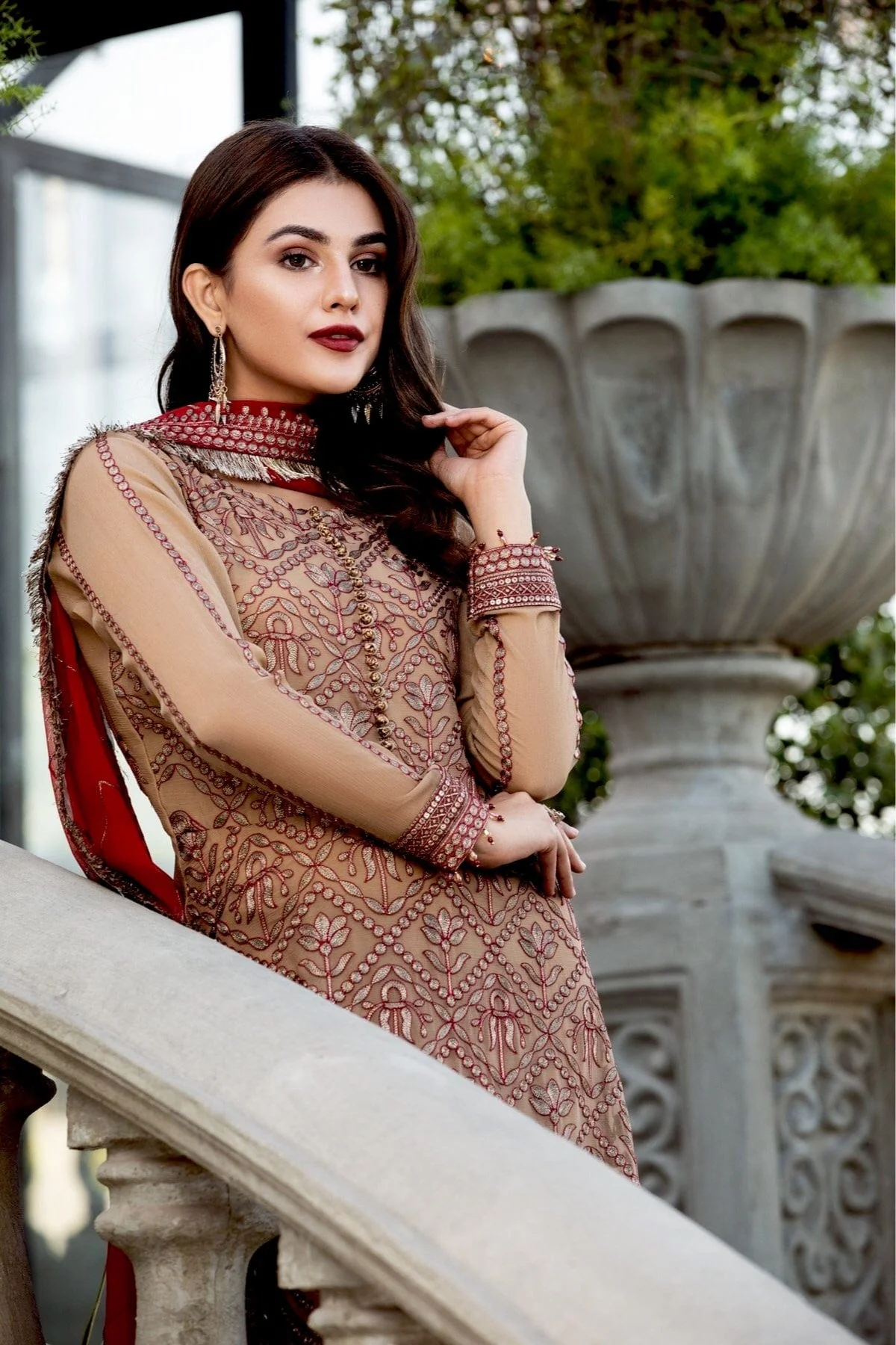 Alizeh Mahyar Embroidered Chiffon Festive Edition – Naurattan - Image 5