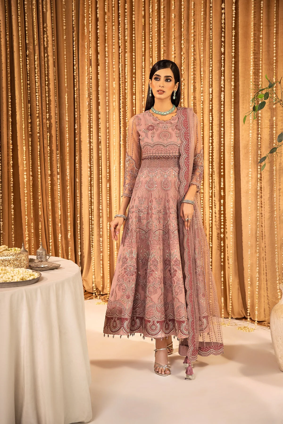 Alizeh Mehfil-e-Uroos Formal Collection – Anamta - V16D06 Embroidered Net Pink - Image 5