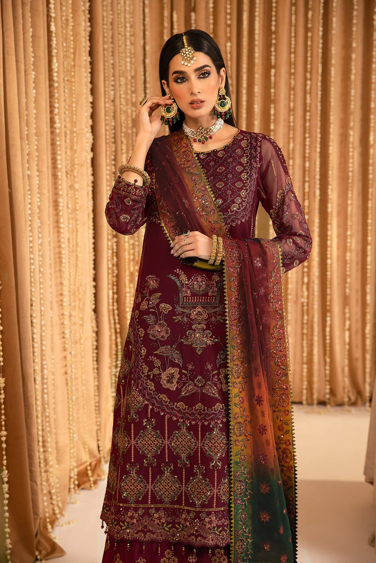 Alizeh Mehfil-e-Uroos Formal Collection – Roheen - V16D01 Embroidered Chiffon Maroon - Image 2