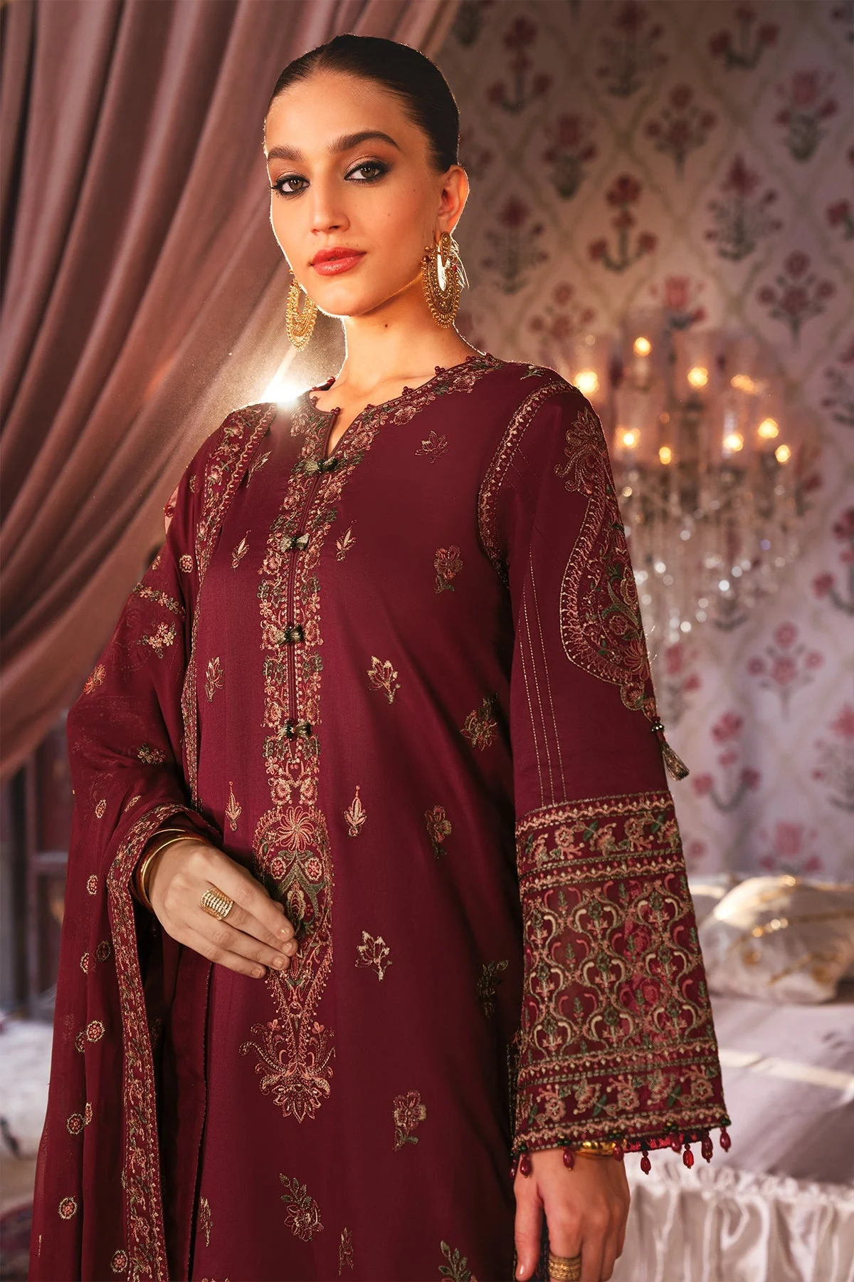 Alizeh Rawayat Luxury Lawn Collection 2024 – Afreen - Image 2