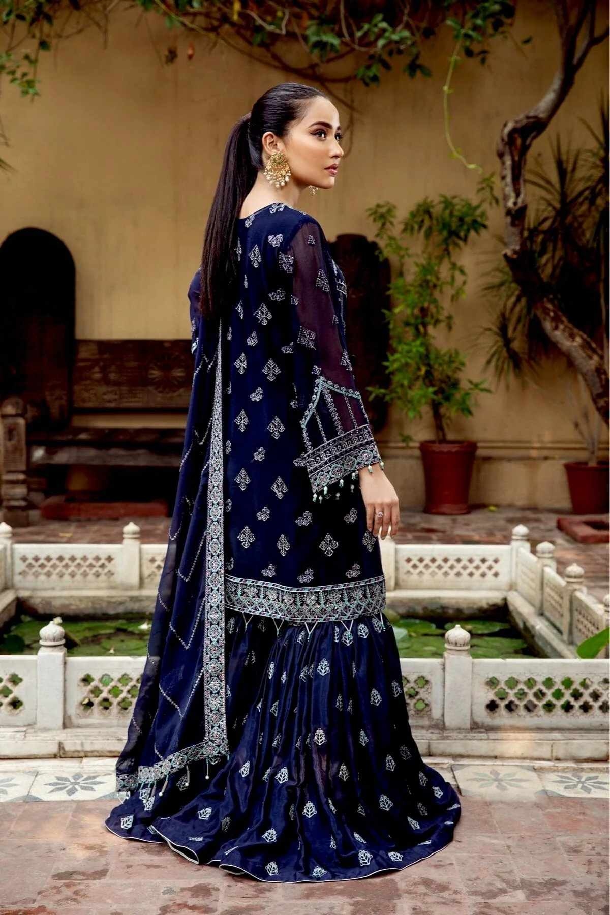 Alizeh Shahtaj Festive Embroidered Chiffon Collection '21 – Shaahana - Image 8