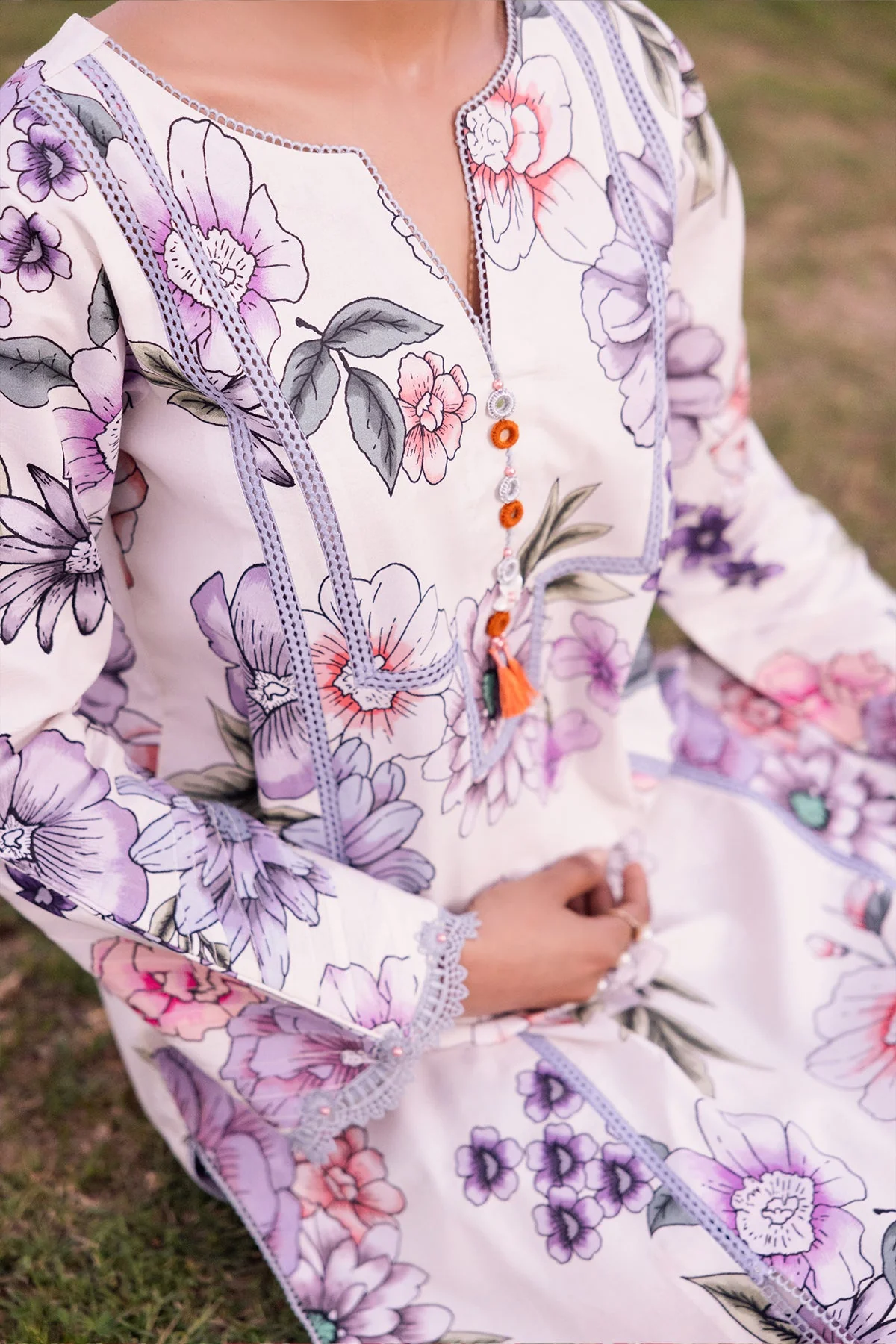 Alizeh Sheen Lawn Prints – AF-PL-6024-Tuberose - Image 6