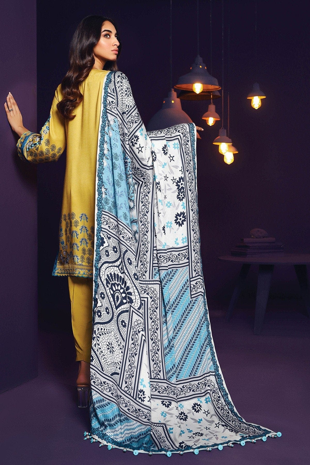 AlKaram Winter Collection โ Three Piece Printed Twill Suit With Printed Twill Viscose Dupatta โ FW-14-20-Yellow - Image 3