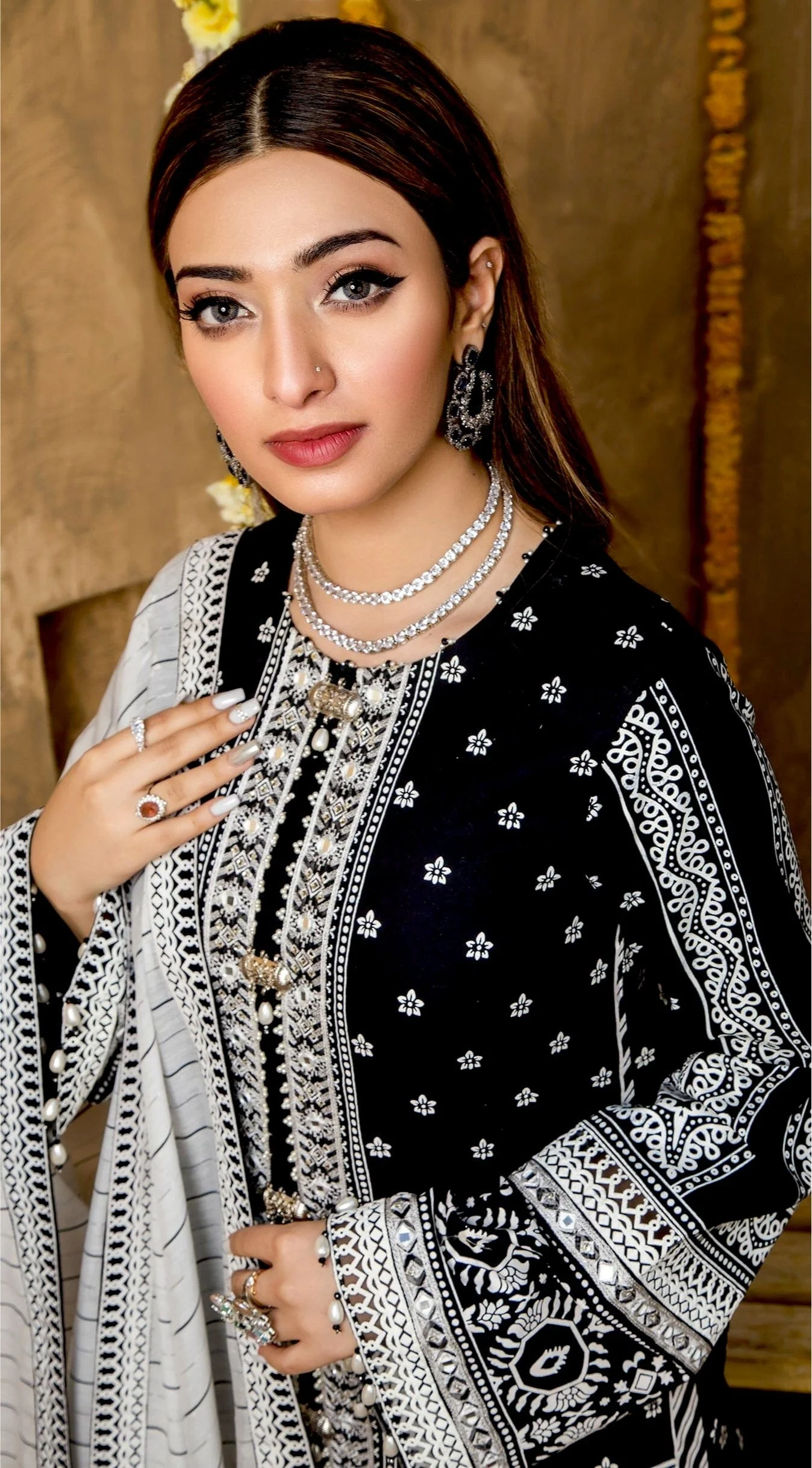 Anaya by Kiran Chaudhry Afreen Eid Lawn Collection – Sabika - Image 5