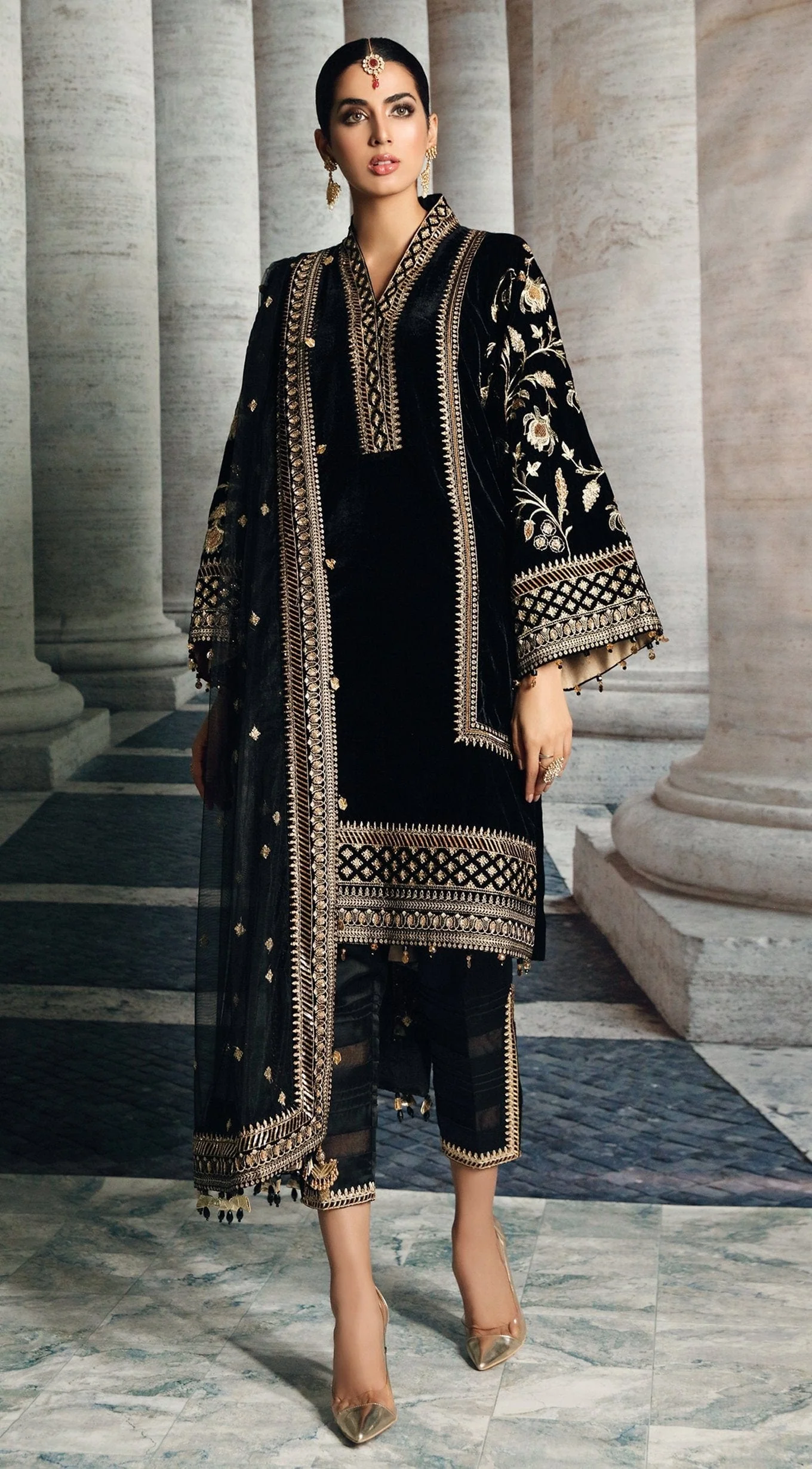 Anaya by Kiran Chaudhry โ Velour De Luxe Velvet Collection โ CELIA