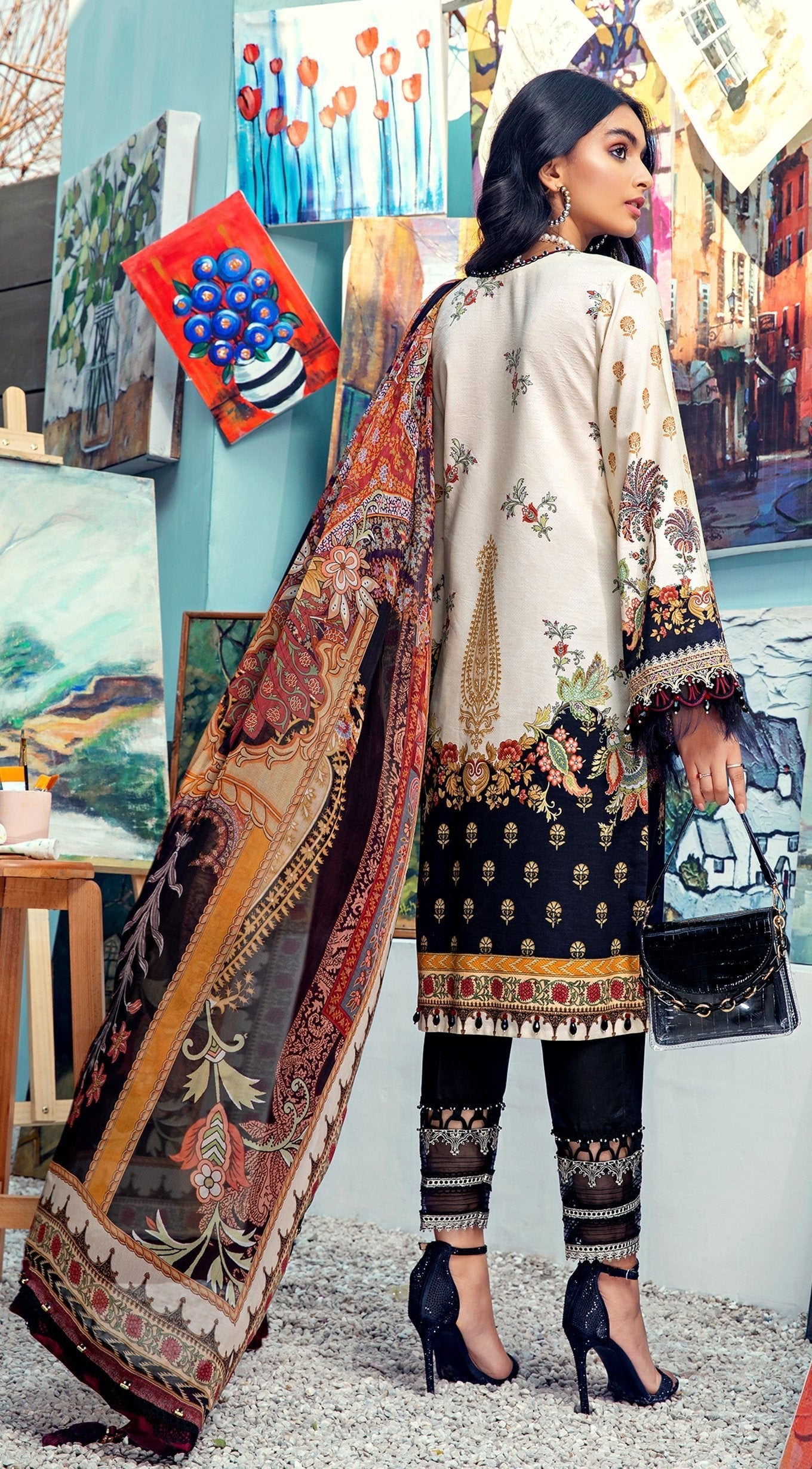 Anaya by Kiran Chaudhry · Viva Lawn Collection 2021 – ARIA - Image 3