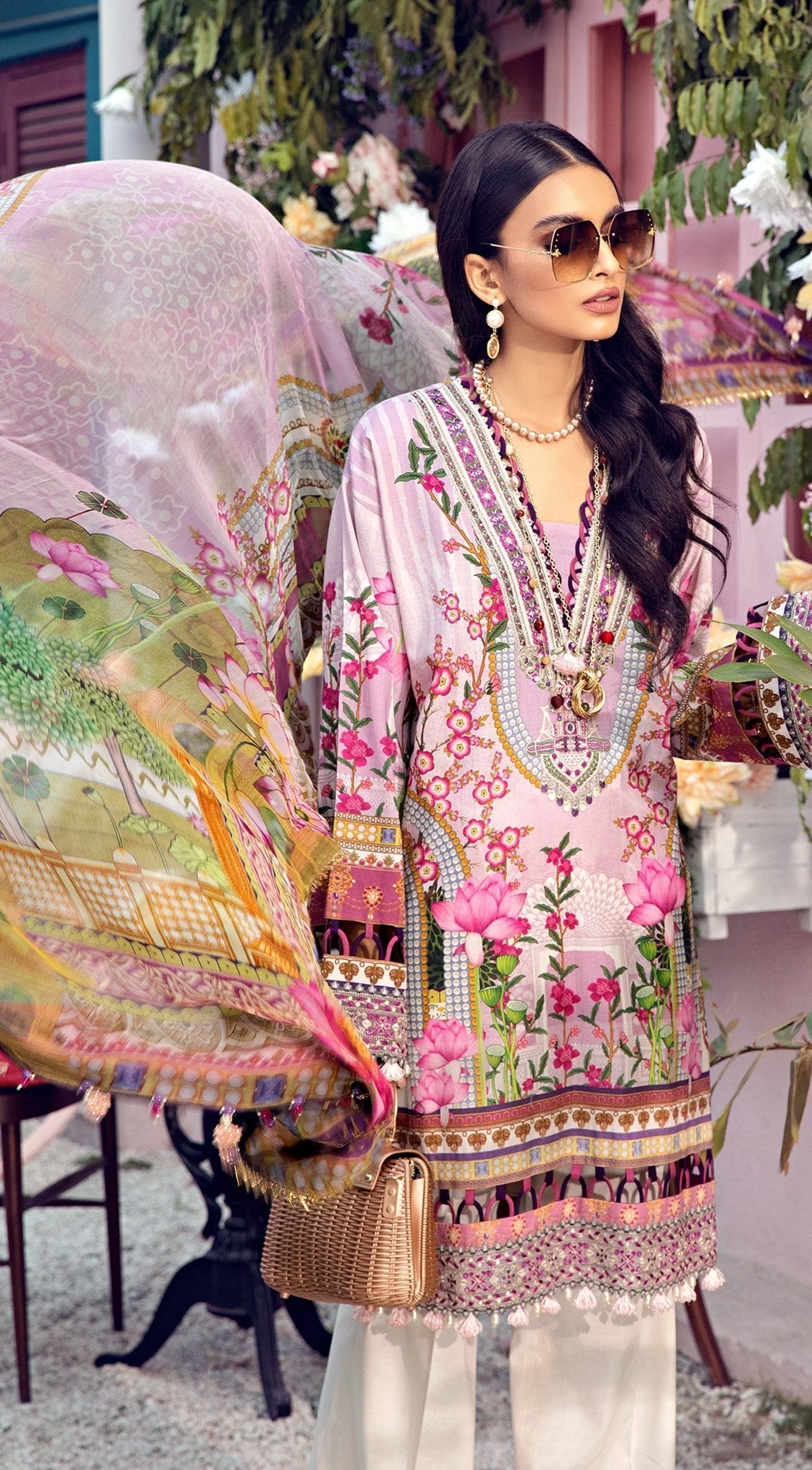 Anaya by Kiran Chaudhry · Viva Lawn Collection 2021 – LEENA - Image 5