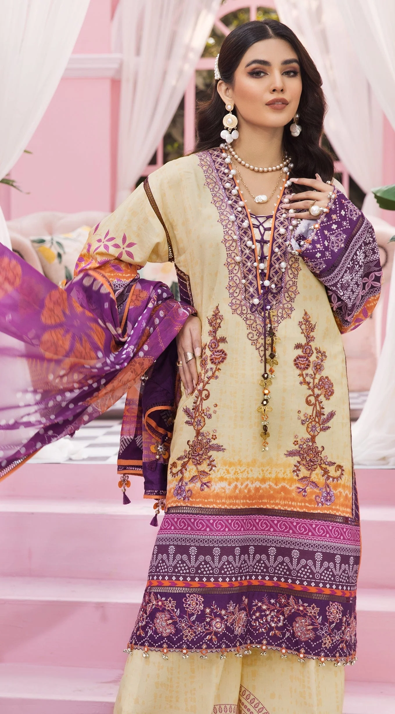 Anaya by Kiran Chaudhry · Viva Lawn Collection – SANJANA