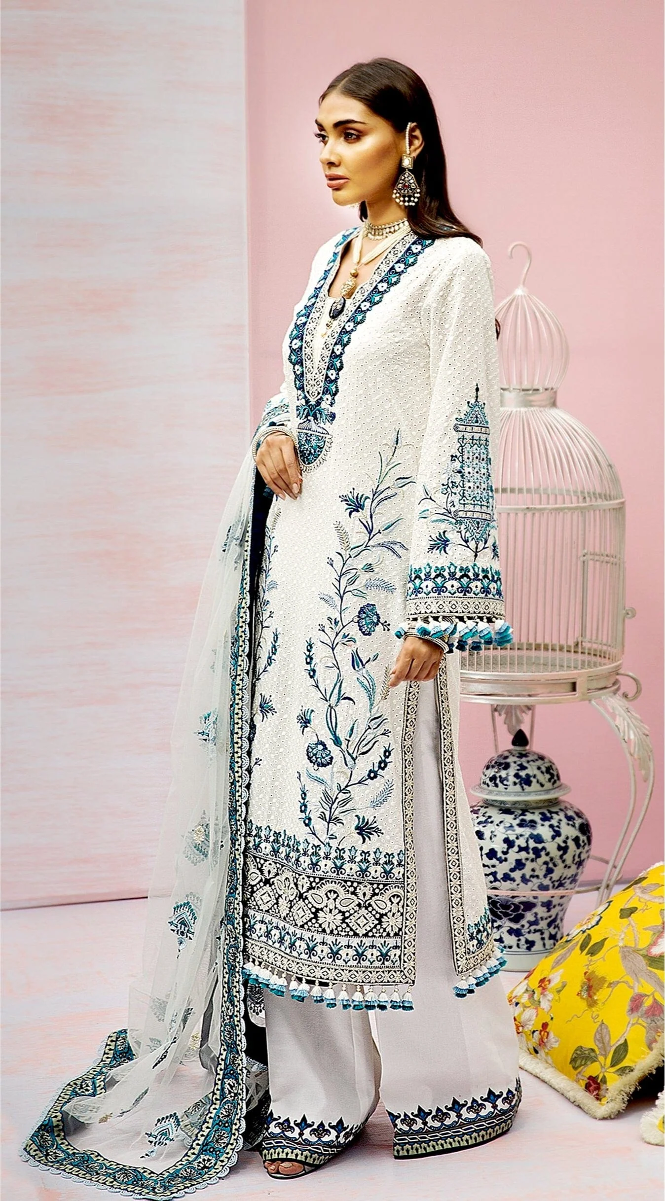 Anaya x Kamiar Rokni Festive Luxury Lawn Collection '21 – ESFIR - Image 3