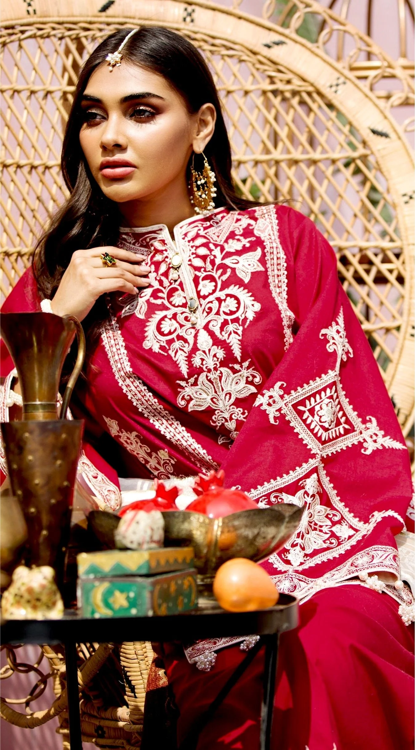 Anaya x Kamiar Rokni Festive Luxury Lawn Collection '21 – SURTI