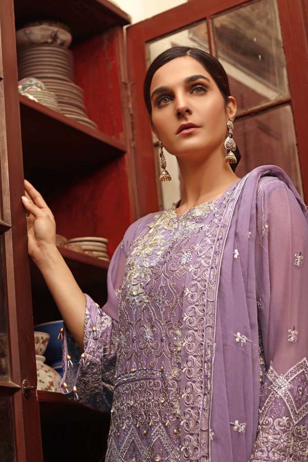 Angan by Zebaish – Luxury Embroidered Chiffon Formal Collection – Royal Raindrops - Image 4