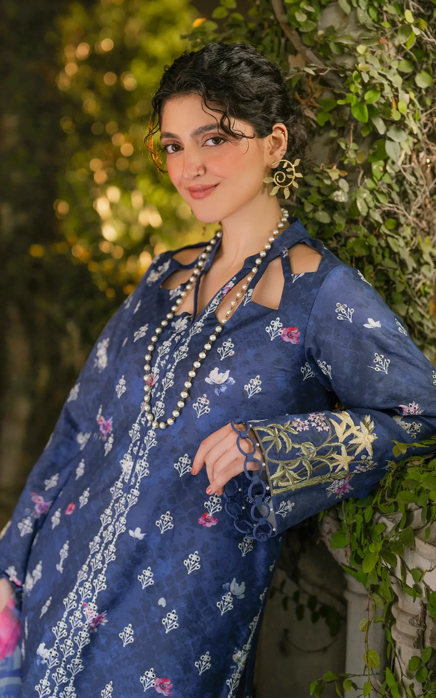 Asifa & Nabeel Gulkari Summer Lawn – Azure Whisper (GKL-05) - Image 5