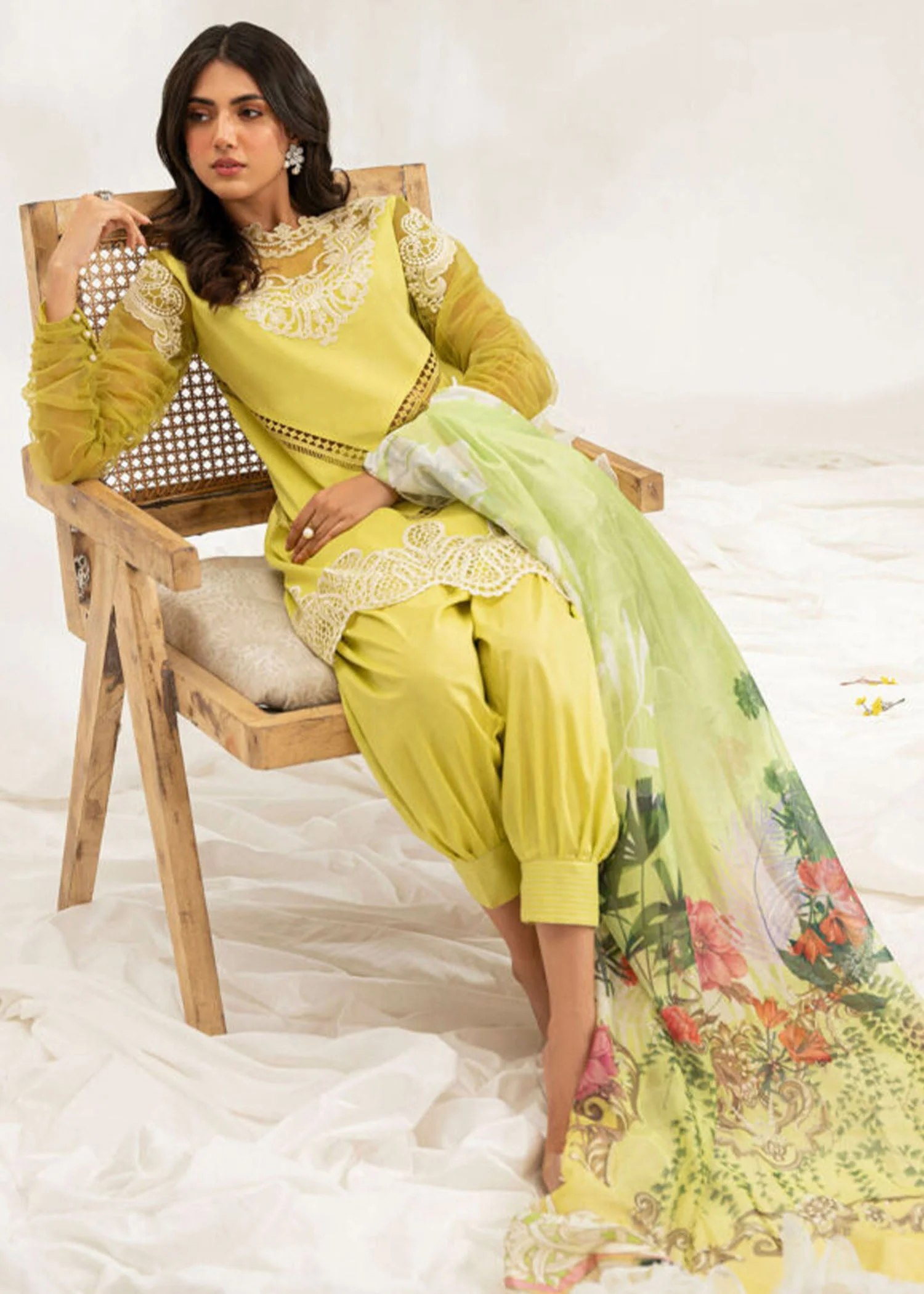 Asifa & Nabeel Leia Lawn Collection – SEREN (LL-09) - Image 2