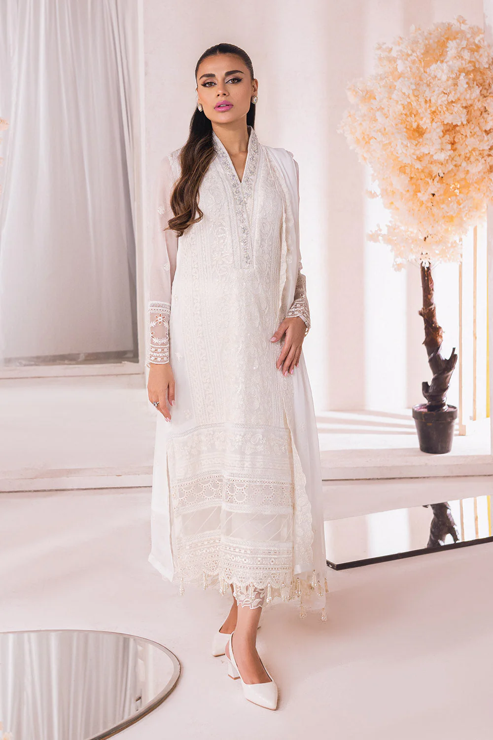 Azure Luxe Eid Embroidered Formal Collection – Jasmine - Image 4