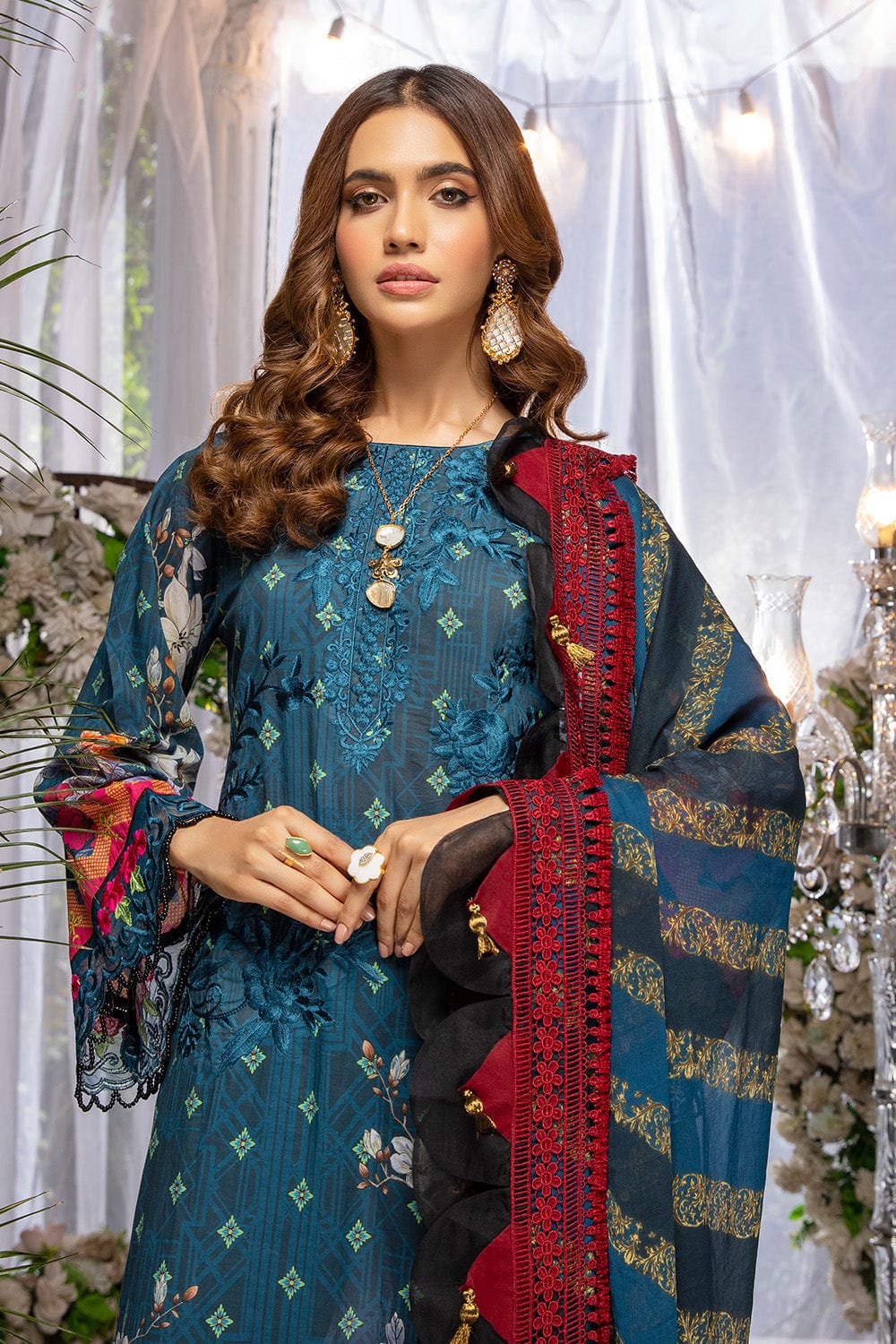 Azure Luxury Lawn Collection 2022 – Gemstone - Image 4