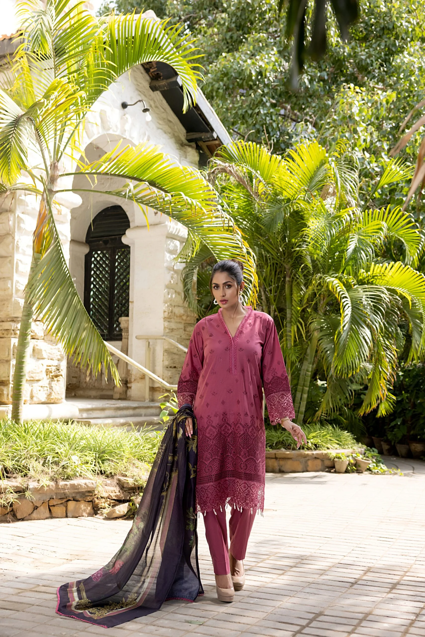 Bahaar X Regalia Stitched Collection – BRS-3 - Image 6