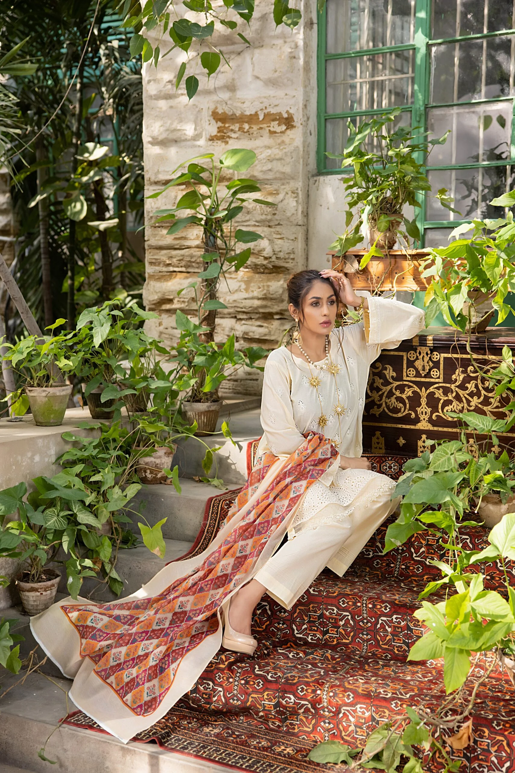 Bahaar X Regalia Stitched Collection – BRS-6 - Image 7