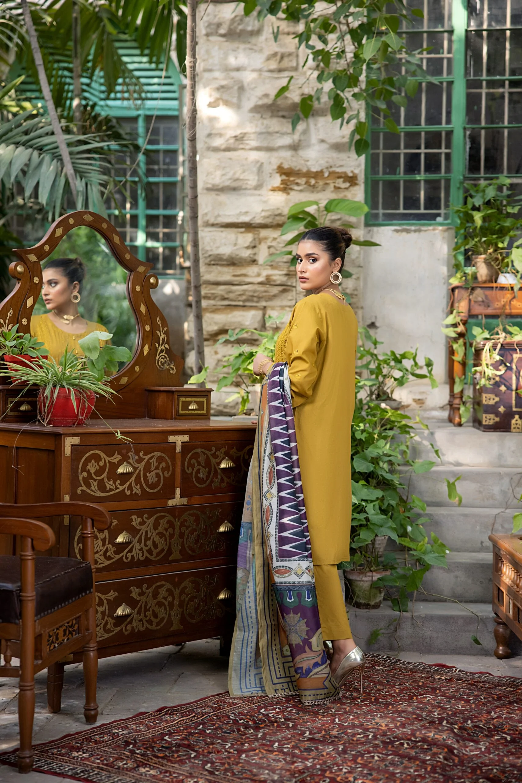 Bahaar X Regalia Stitched Collection – BRS-7 - Image 6