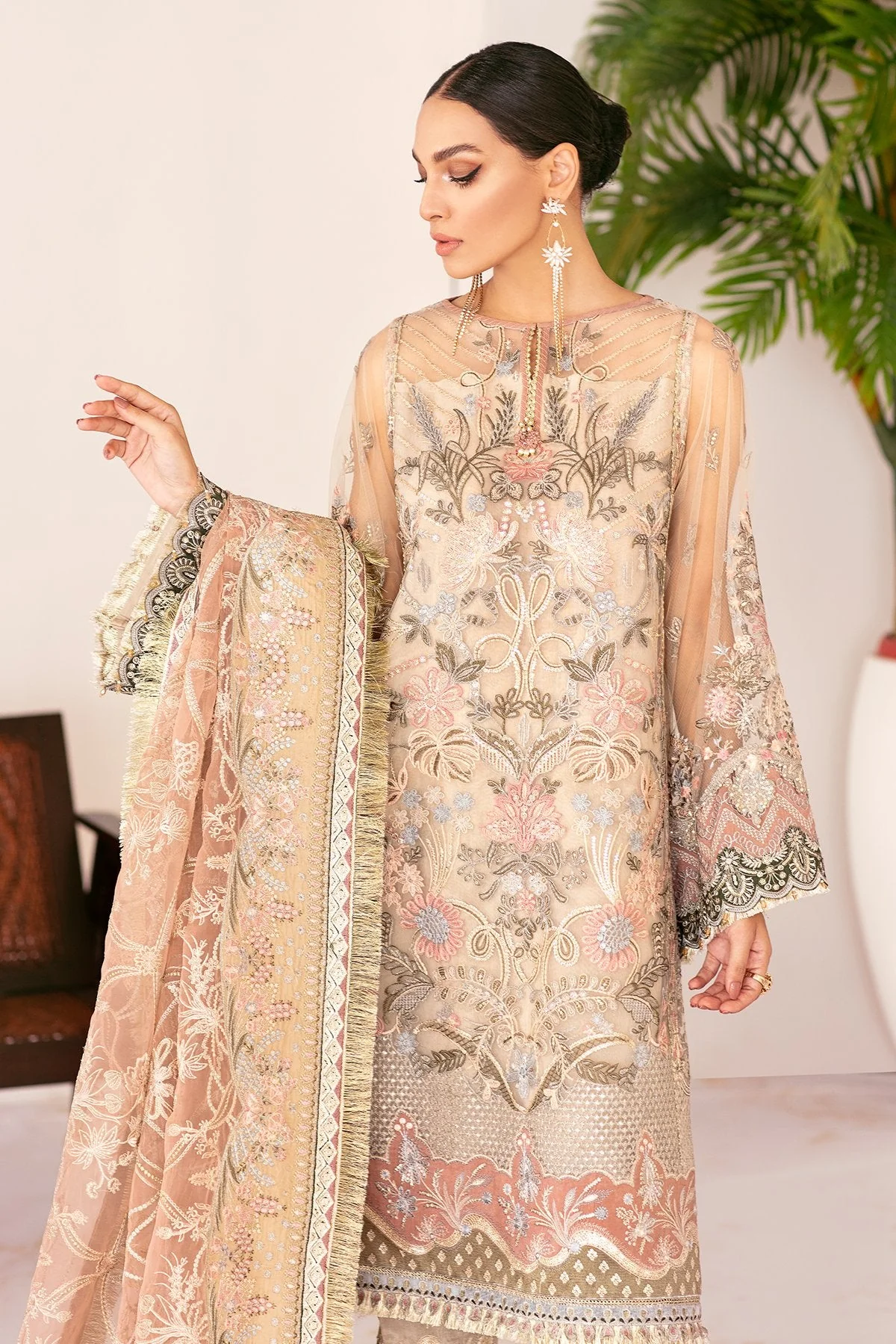 Baroque Chantelle Formal Collection – FALL LIGHT - Image 7