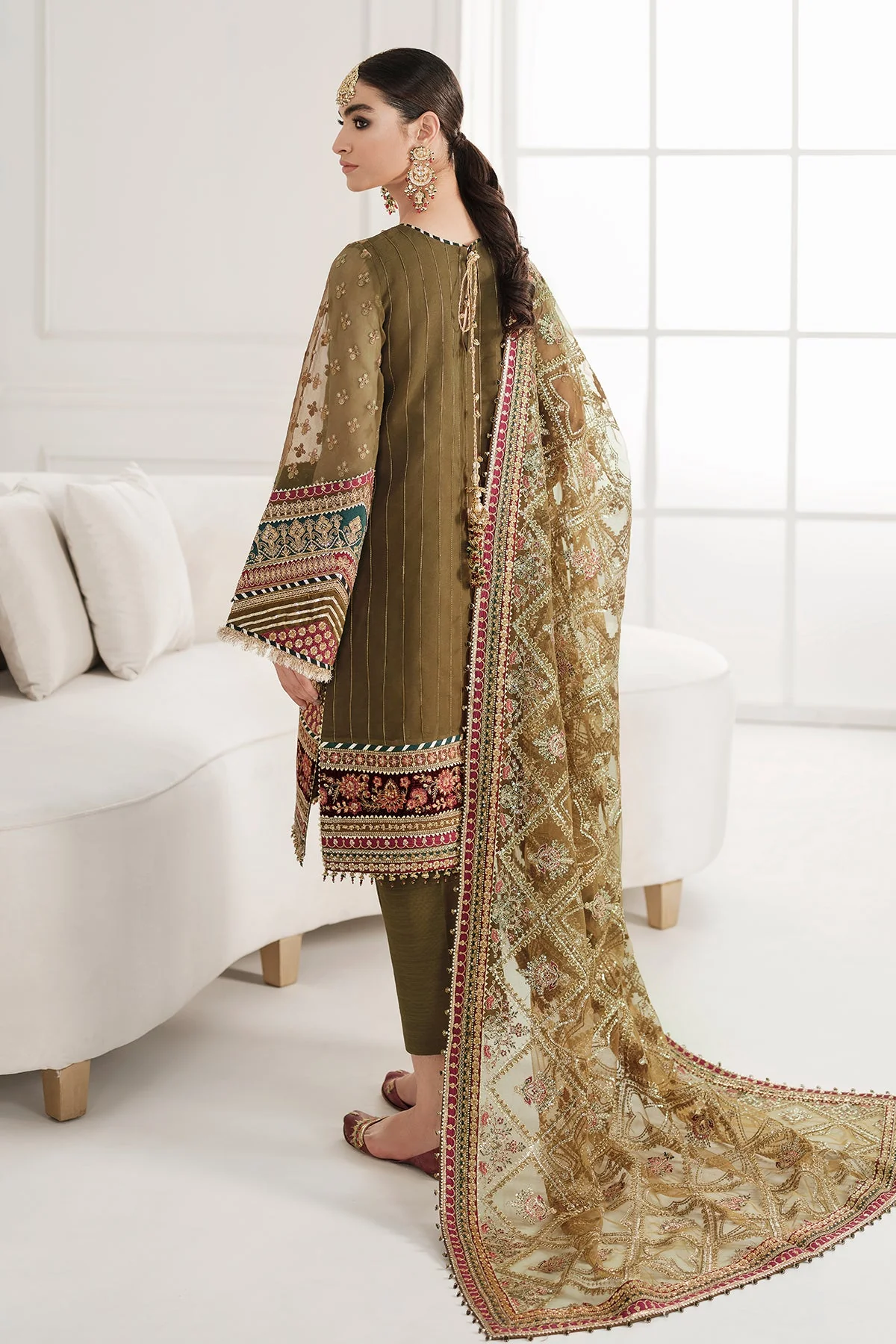 Baroque Chantelle Luxury Embroidered Collection – CH10-06 - Image 7