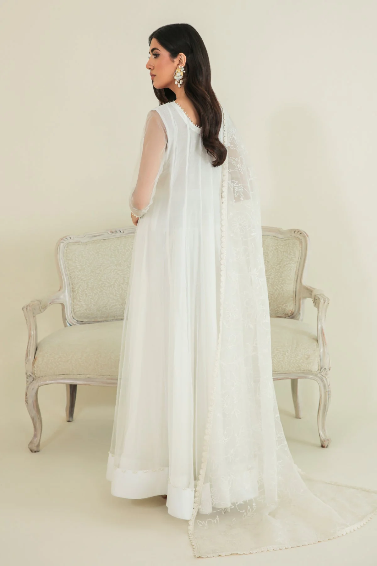 Baroque Embroidered Organza Dupatta-35 - Image 4