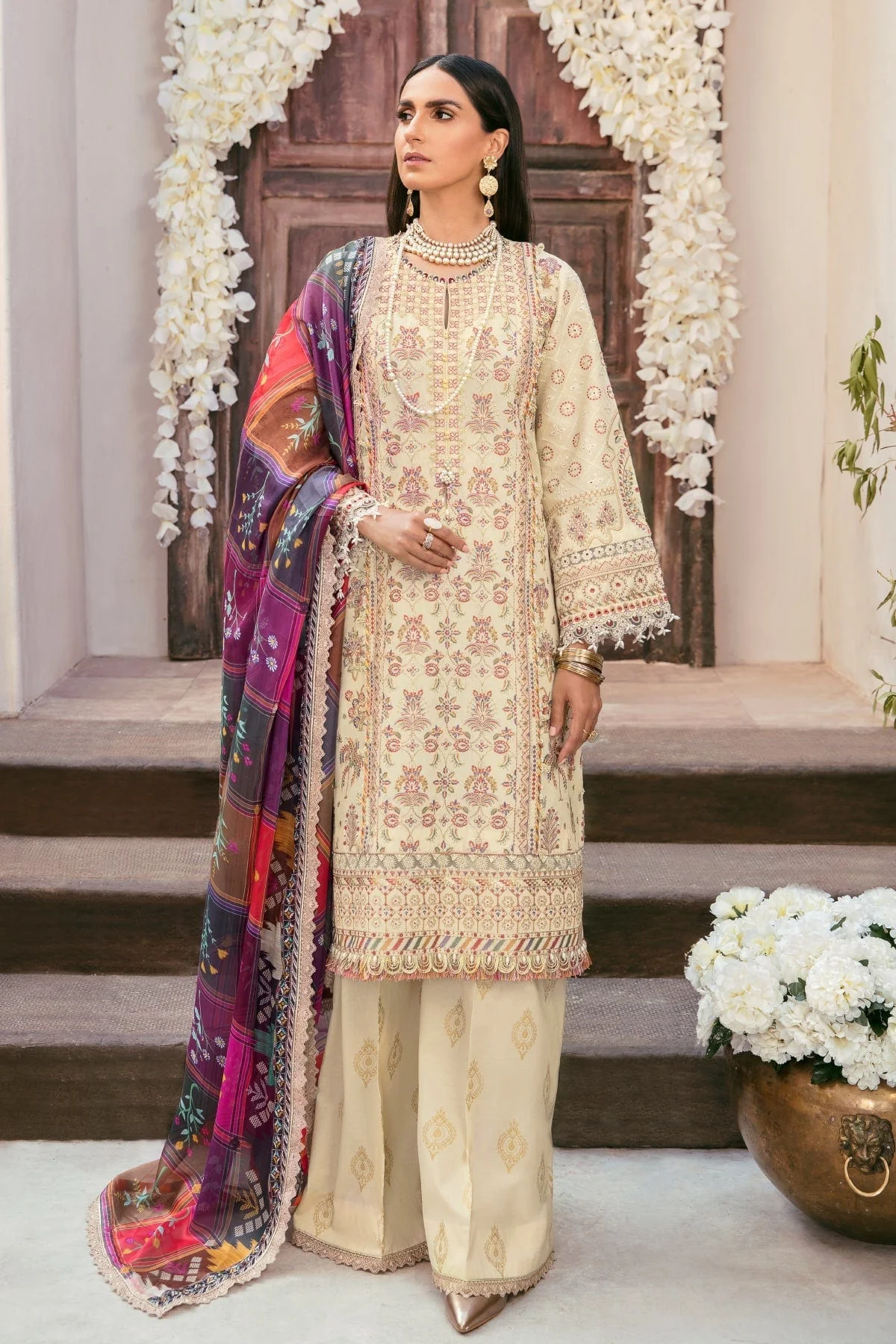 Baroque Festive Eid Lawn Collection – BQU-BL08-06 - Image 3