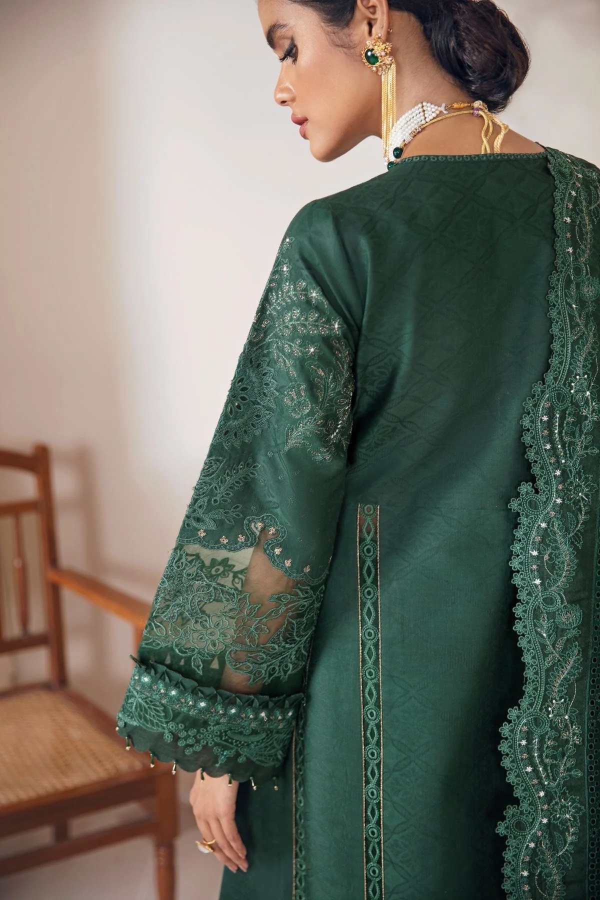 Baroque Khurmi Embroidered Swiss Lawn Collection 2022 – SL09-D01 - Image 5