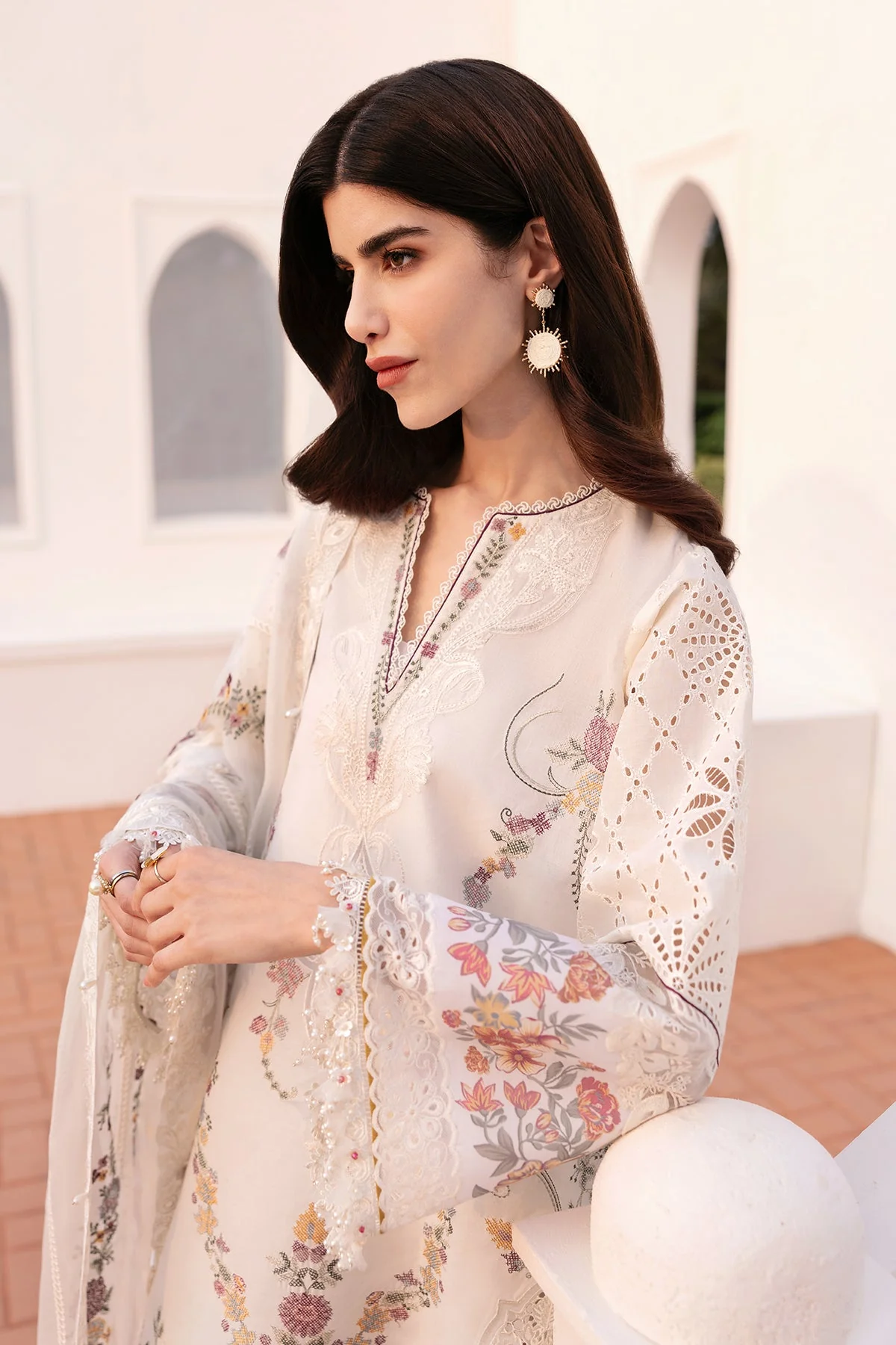 Baroque Luxury Eid Lawn – EL-D06 - Image 5