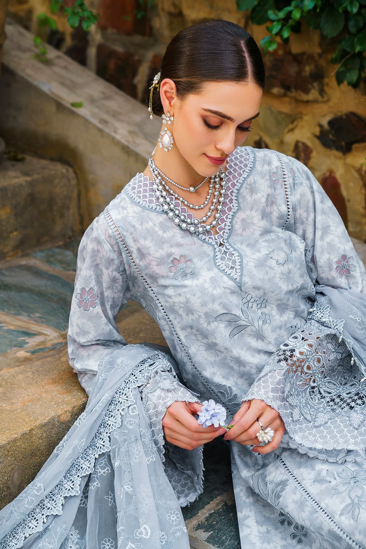 Baroque Swiss Lawn Collection – Elan SL12-D05 - Image 8