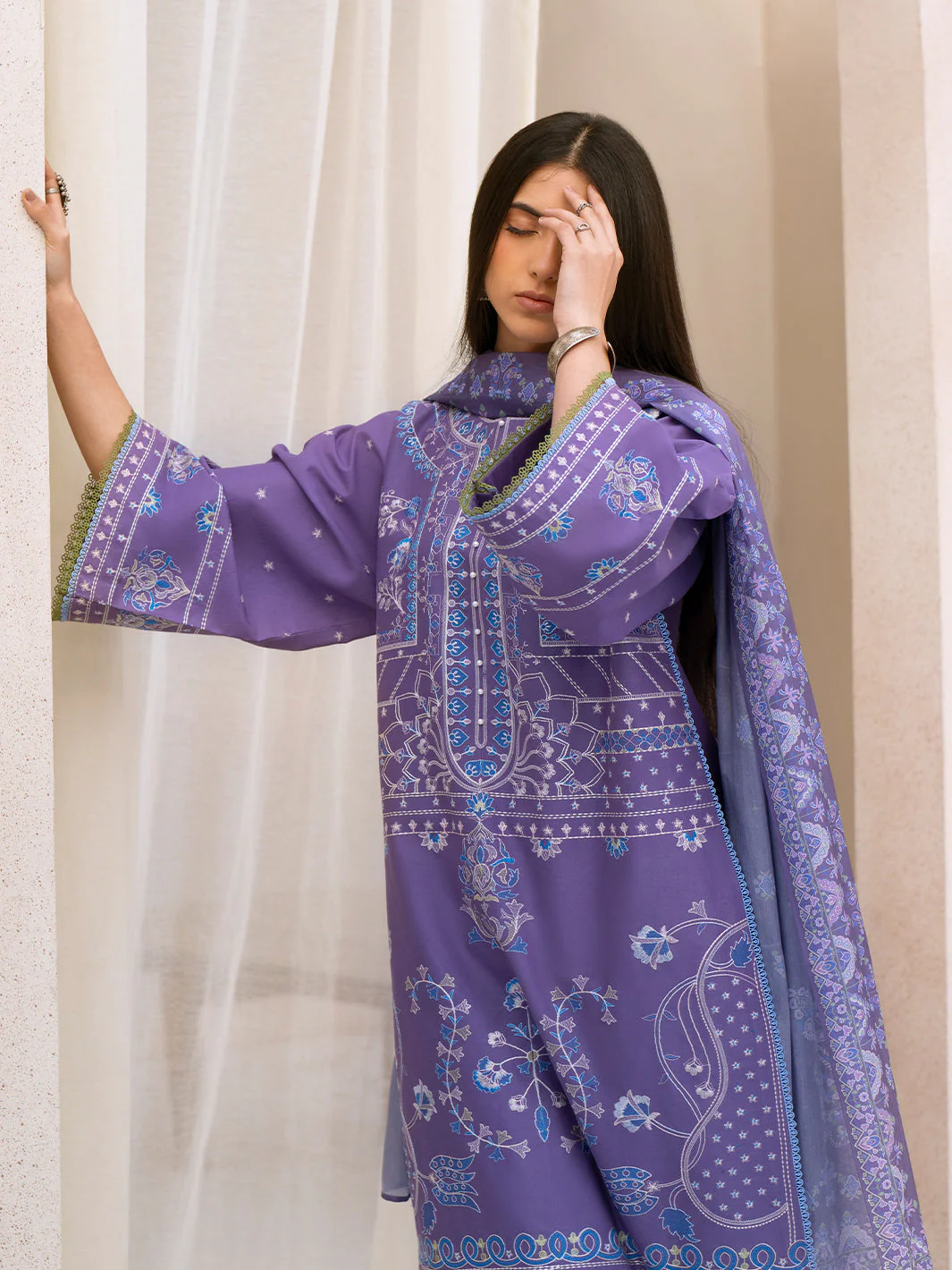 Bin Ilyas Aaina Summer Lawn Edit – 87 - B - Image 5