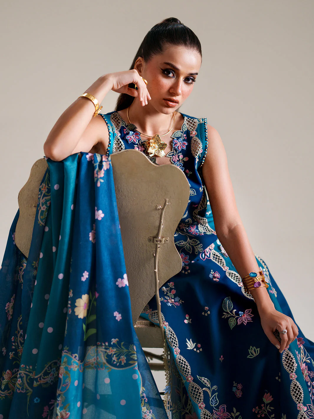 Bin Ilyas Amour Luxury Lawn – 184-A - Image 5
