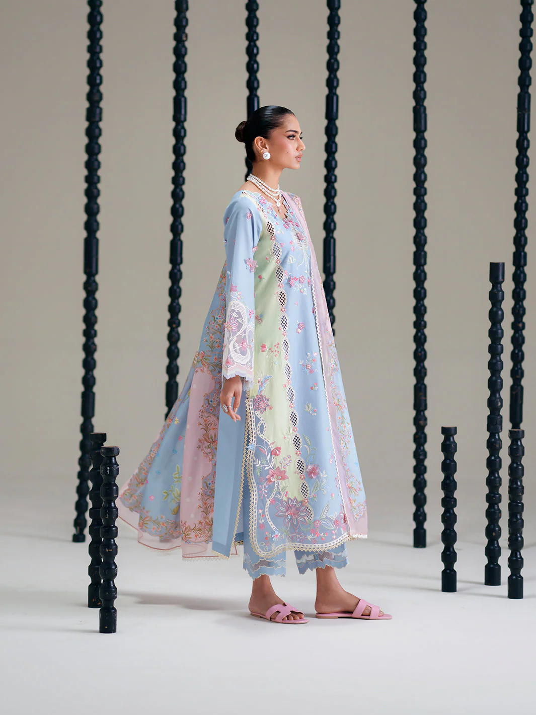 Bin Ilyas Amour Luxury Lawn – 184-B - Image 4