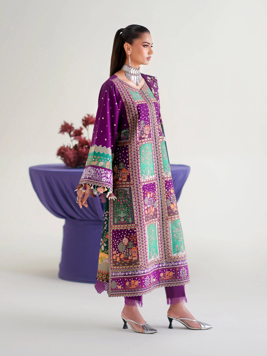 Bin Ilyas Amour Luxury Lawn – 186-A - Image 3