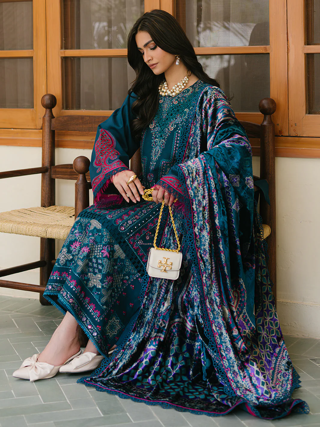 Bin Ilyas Olivia Embroidered Winter – 521-B - Image 4