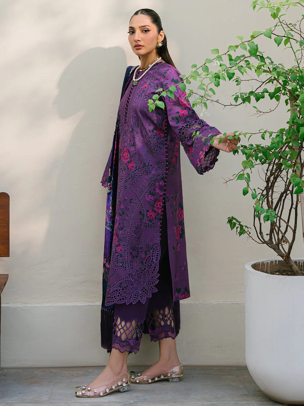 Bin Ilyas Olivia Embroidered Winter – 526-A - Image 3