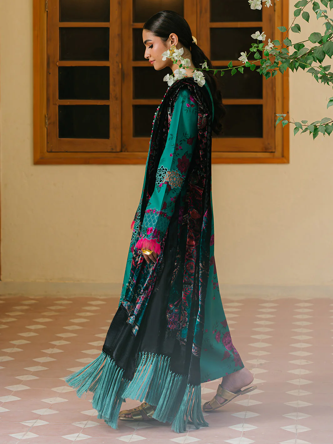 Bin Ilyas Olivia Embroidered Winter – 526-B - Image 3