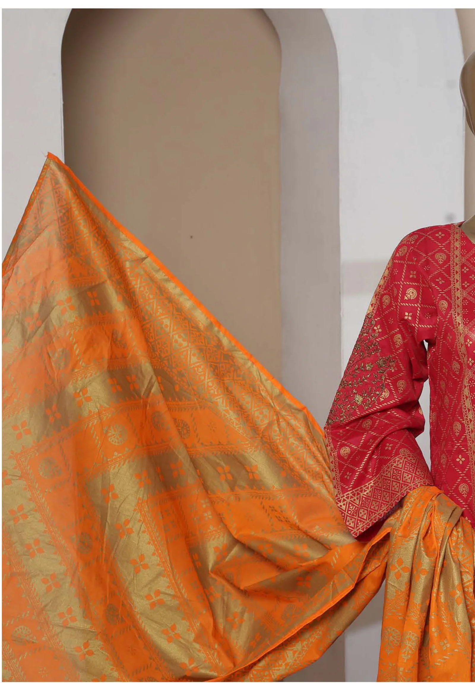 Bin Saeed Stitched Embroidered 3PC Lawn Collection – D-154 - Image 2