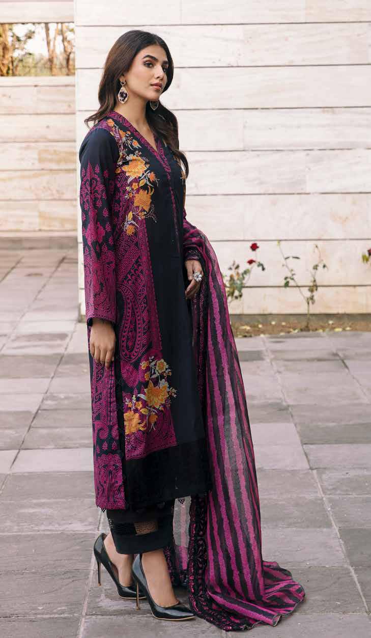 Charizma Aaghaz Embroidered Lawn Collection 2023 – AG-04