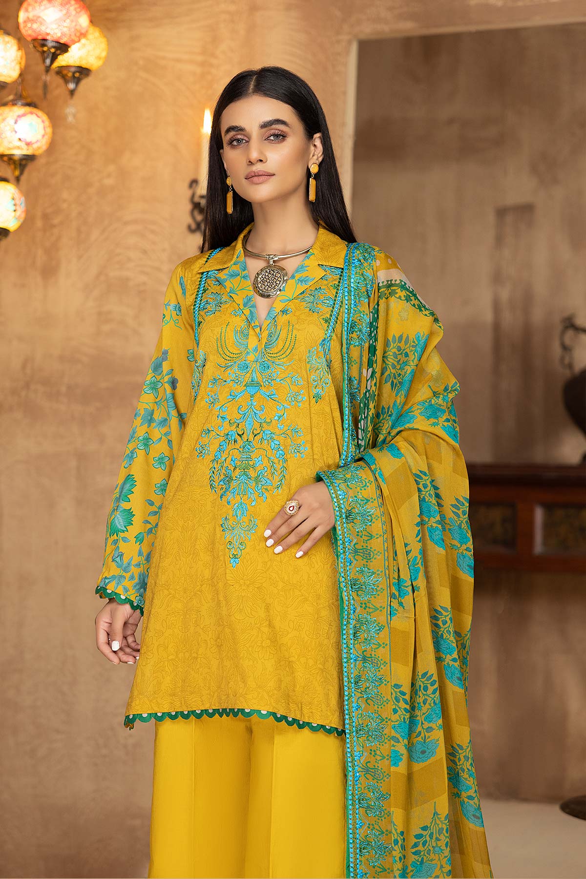 Charizma Aniiq – Embroidered Lawn Suit With Chiffon Dupatta AN22-09 - Image 3