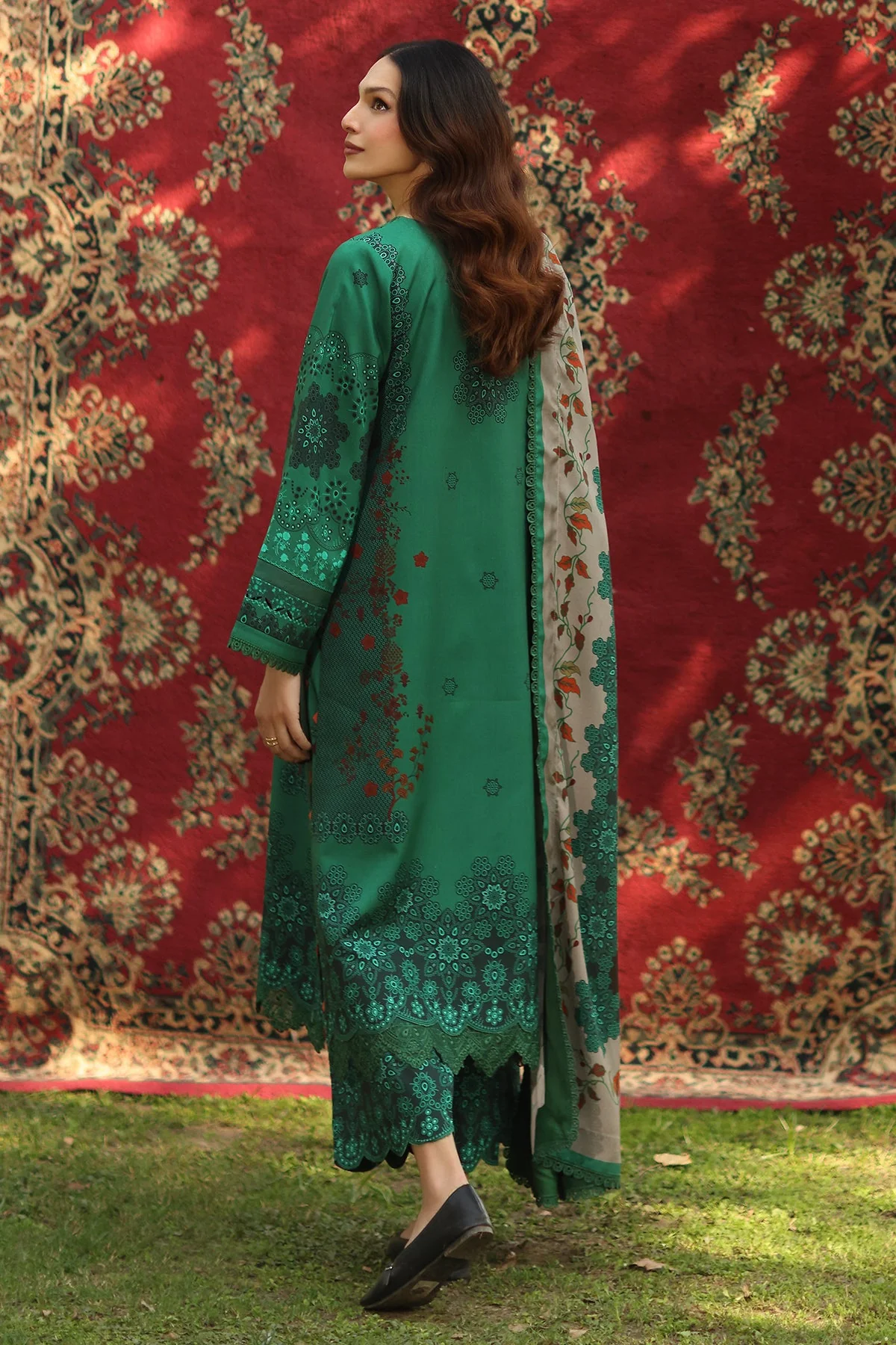 Charizma Aniq Winter – Embroidered Linen ANW6-14 - Image 3