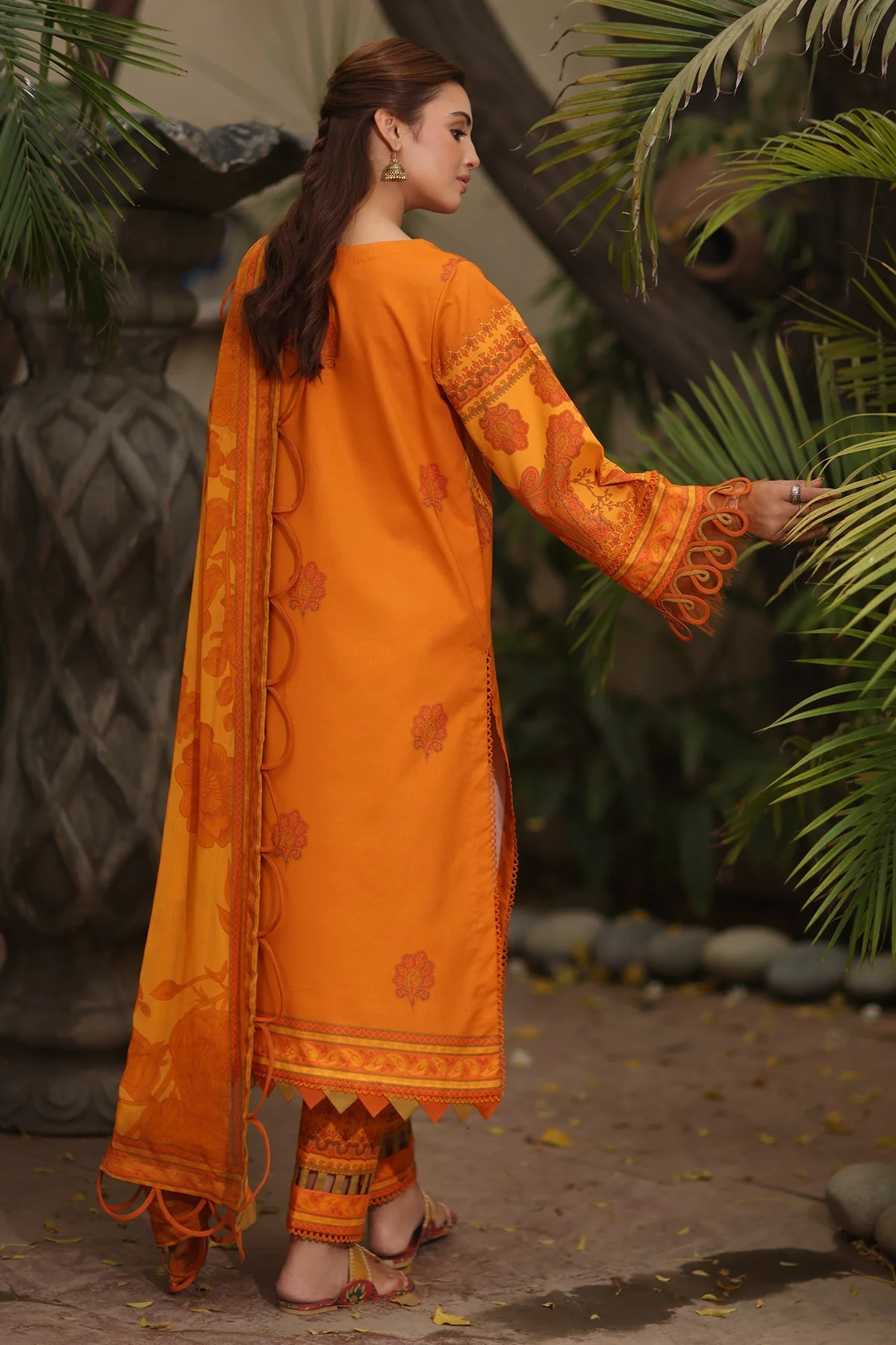 Charizma C-Prints – Printed Lawn Shirt with Chiffon Dupatta and Trouser DCSP4-3 - Image 2