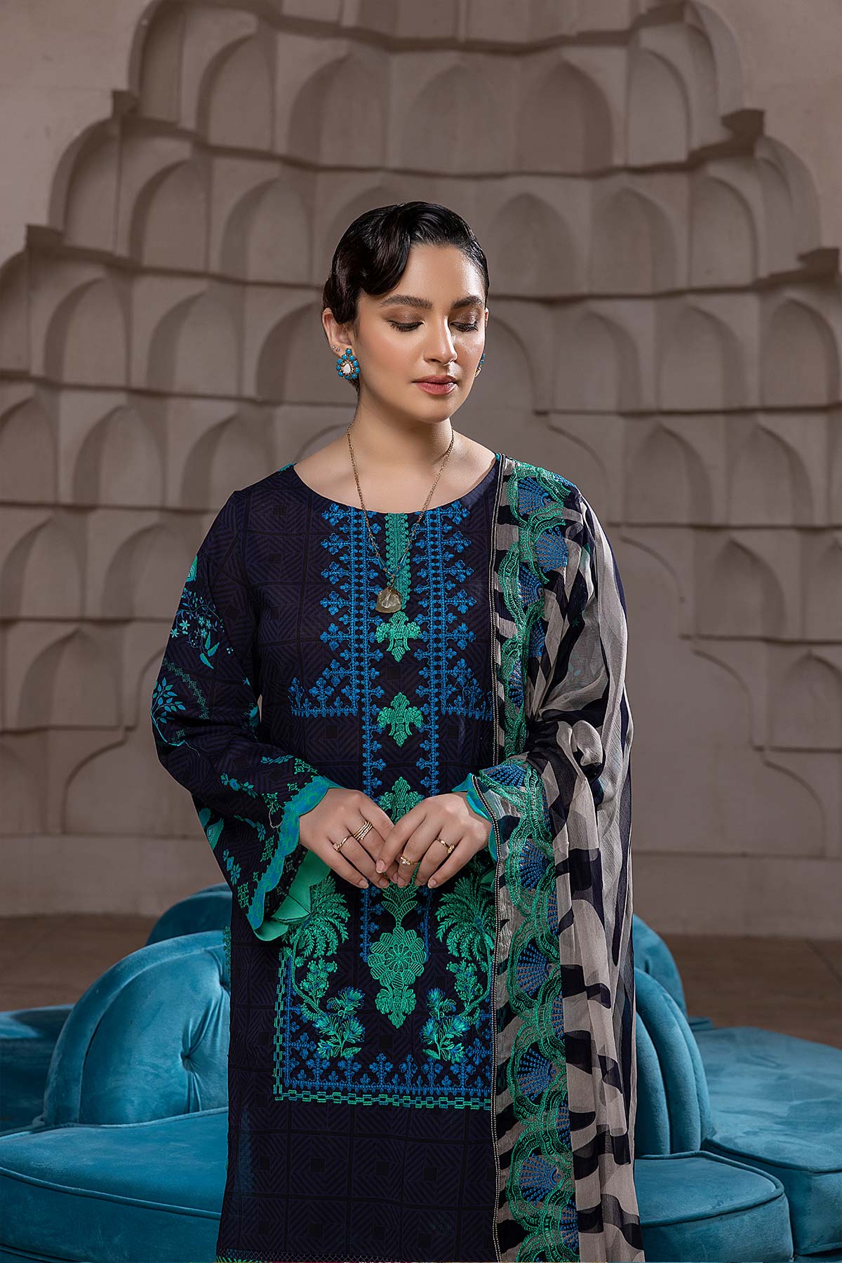 Charizma Embroidered Swiss Voil Collection Vol-2 – CSV-18 - Image 3