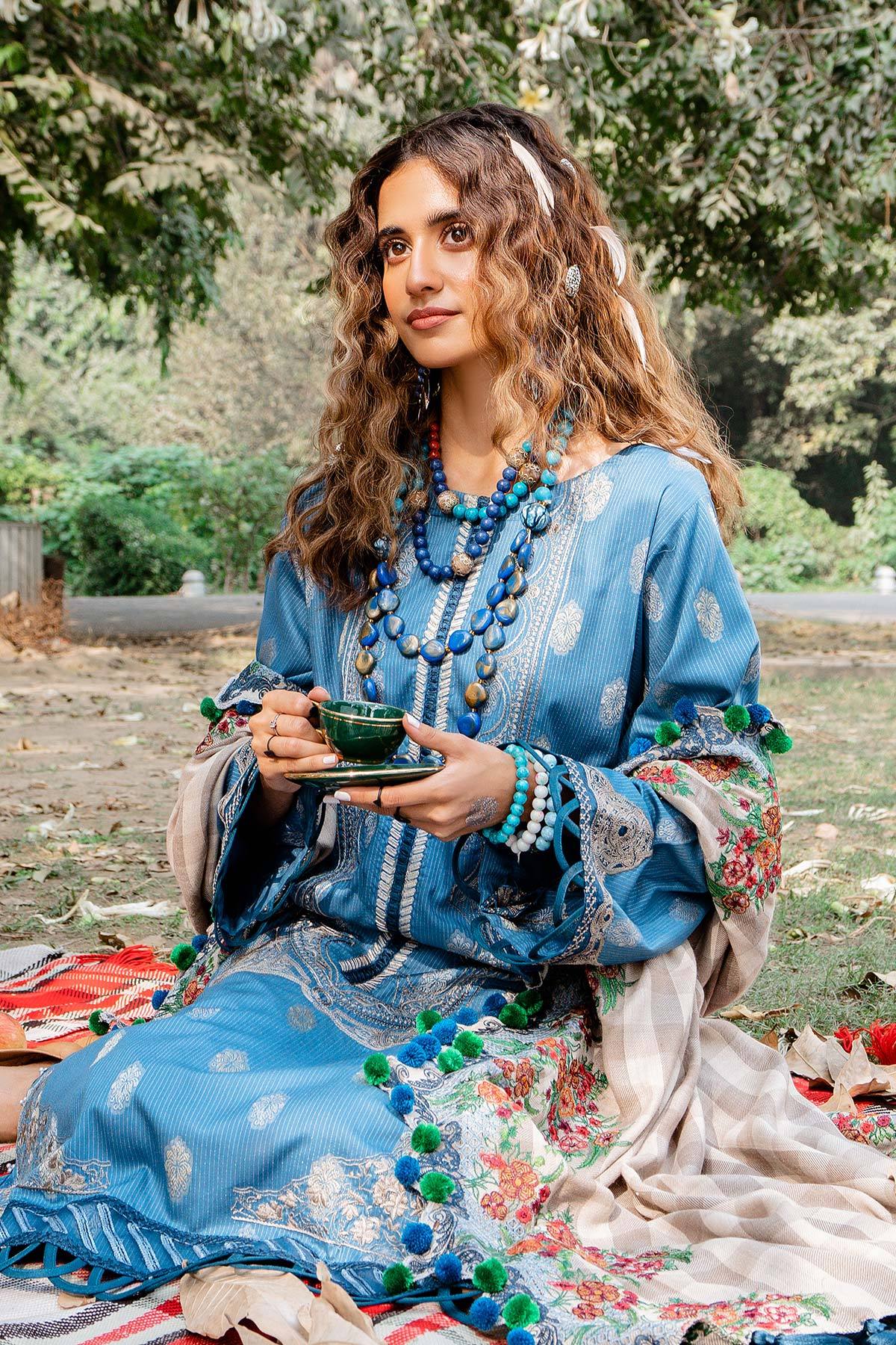 Charizma Masakali · Embroidered Masoori Jacquard with Embroidered Shawl – MSK-16 - Image 3