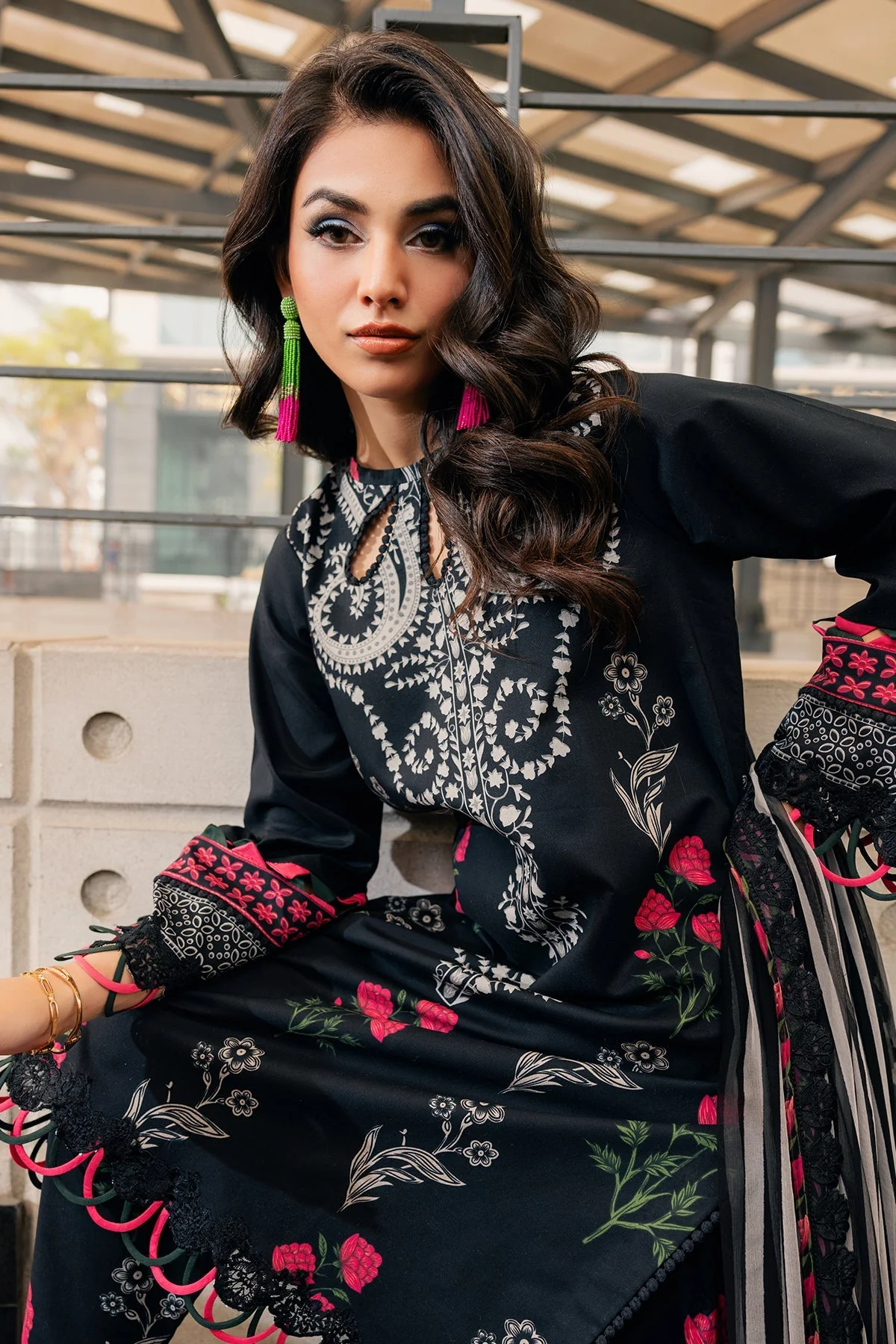 Charizma Print Melody – Embroidered Lawn Shirt with Embroidered Chiffon Dupatta and Trouser DSPM4-03 - Image 4