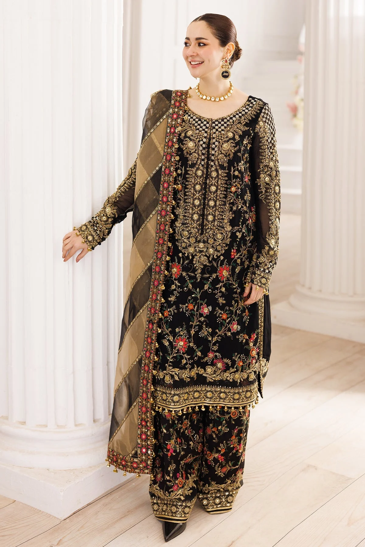 Charizma x Hania Aamir Dastan-e-Jashan 4PC Luxury Formals – DJ5-03 - Image 3