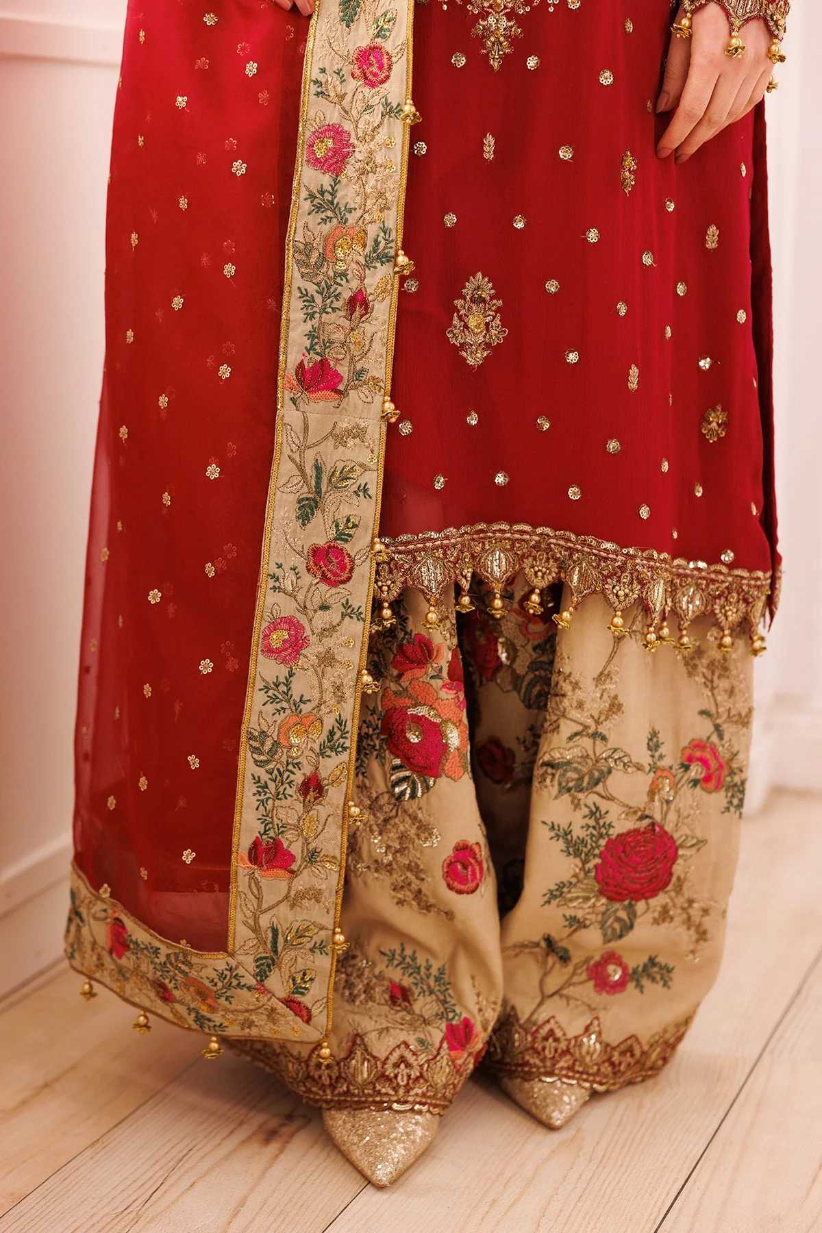 Charizma x Hania Aamir Dastan-e-Jashan 4PC Luxury Formals – DJ5-05 - Image 6