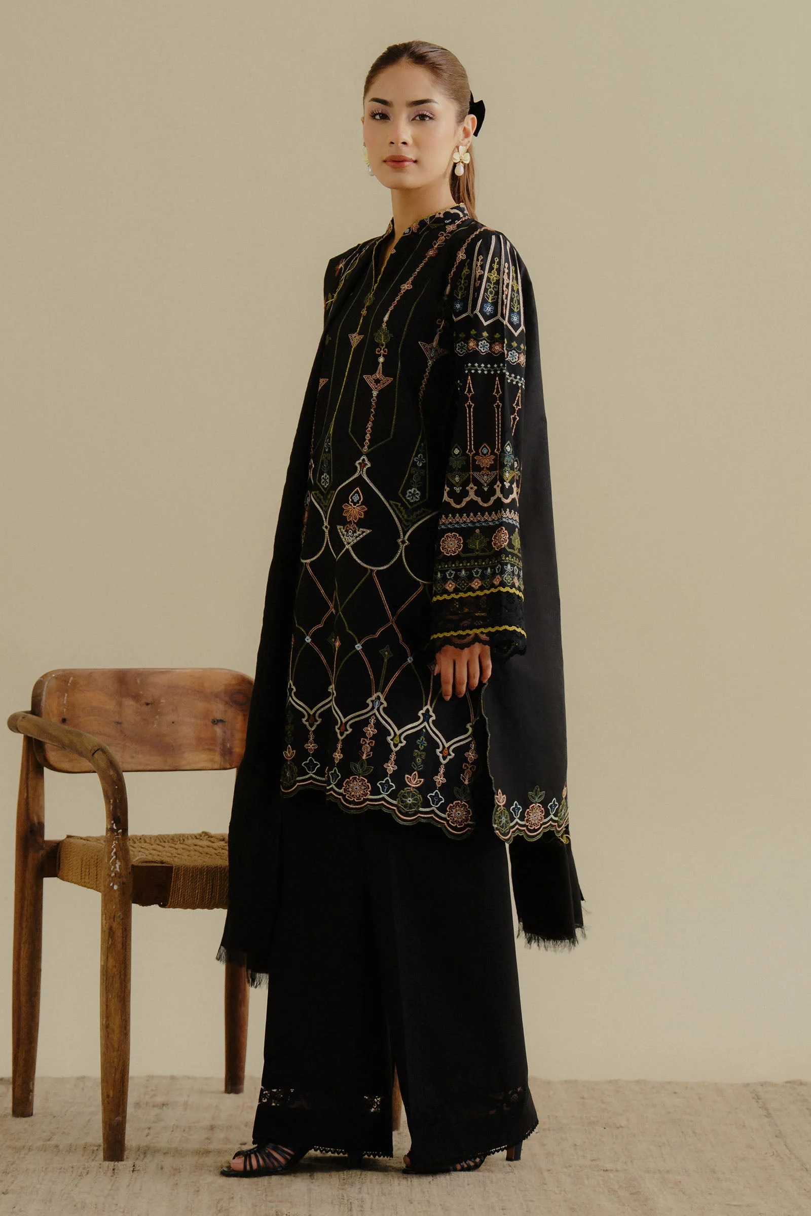 Coco Lawn Drop II by Zara Shahjahan – Iris-2A - Image 4